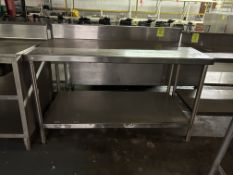 5FT STAINLESS STEEL TABLE W/ BACKSPLASH AND BOTTOM SHELF