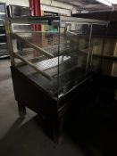 TWO DOOR DRY PASTRY DISPLAY CASE