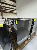 12FT RUN OF NEW STRUCTURAL CONCEPTS SELF CONTAINED 3 DECK CASES