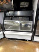 COLUMBUS SHOWCASE REACH IN CASE