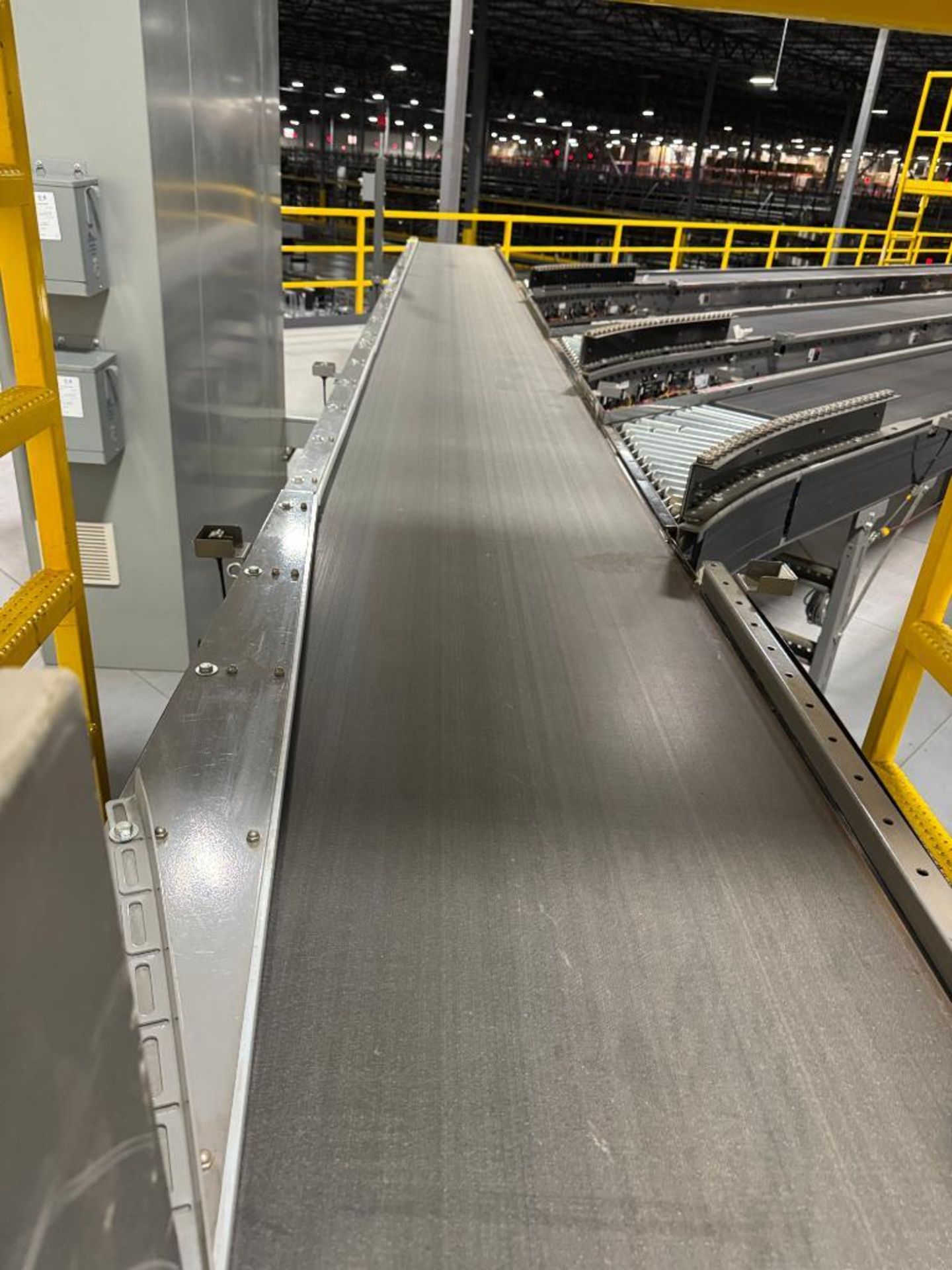 Invata conveyor belt collection belt - Image 2 of 4