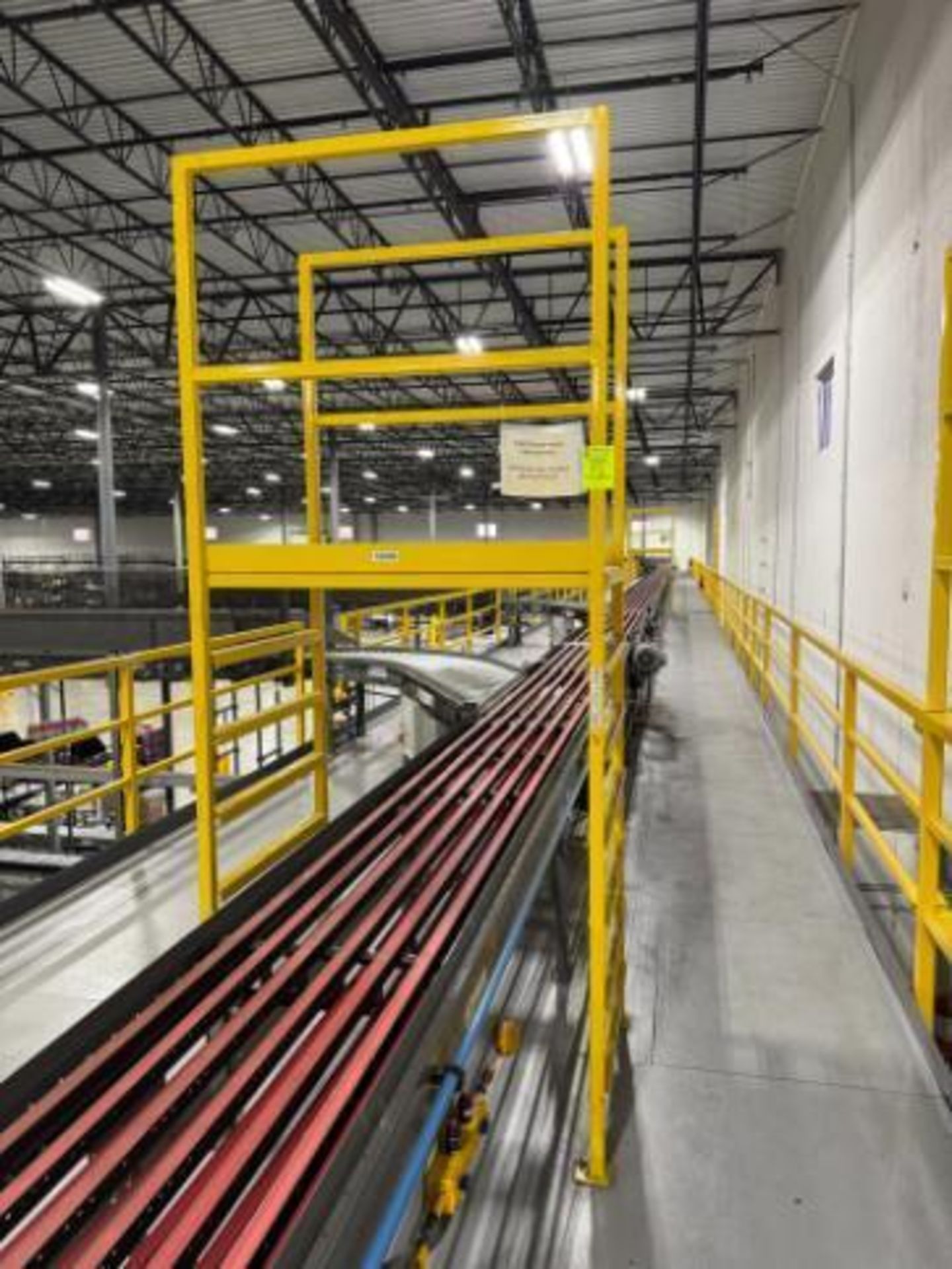 conveyor crossover