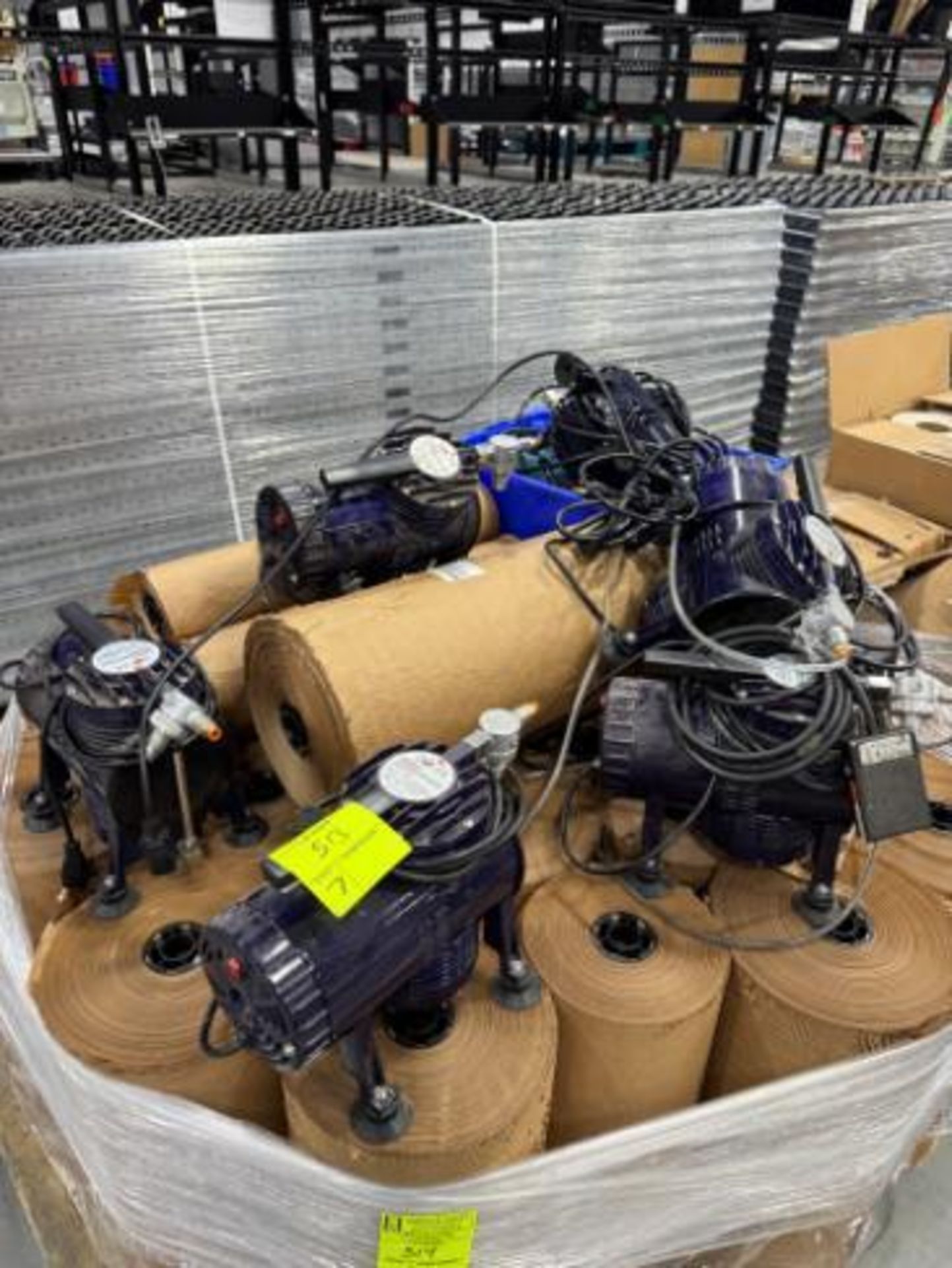 air compressors for pneumatic tools (bleeder type)