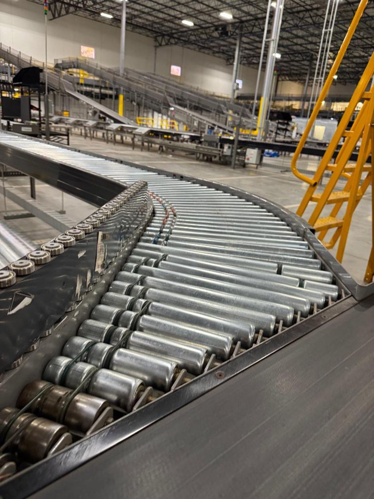 Invata partially powered roller conveyor w/ merger - Image 2 of 4