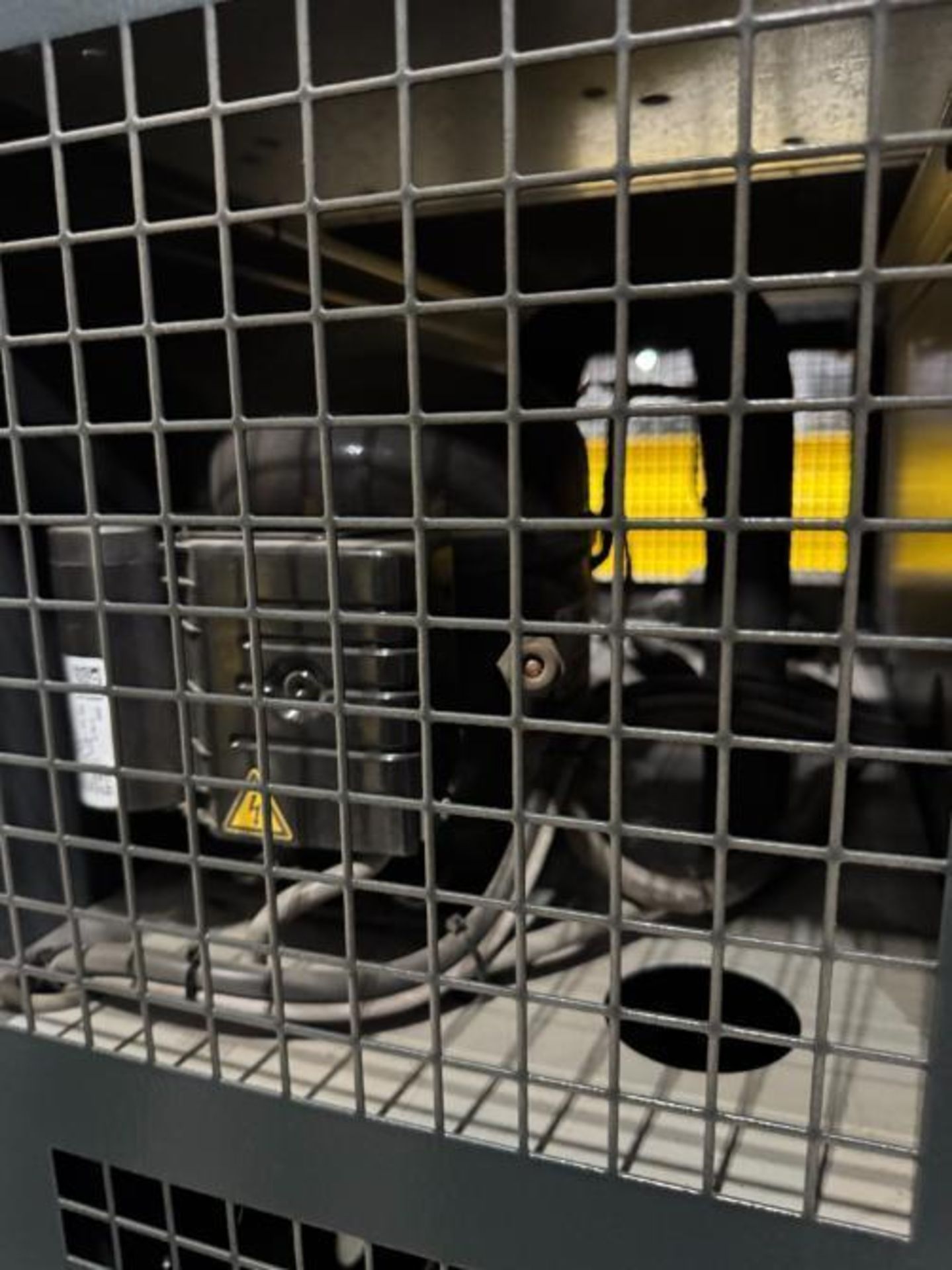 Kaeser rotary screw air compressor, w/ built-in dryer - Image 4 of 4