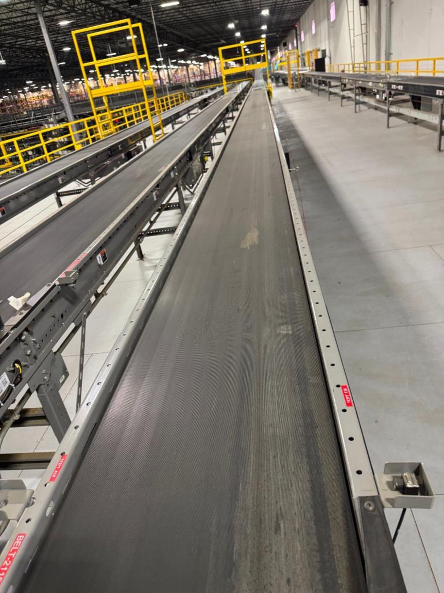 Invata powered roller conveyor - Image 5 of 5