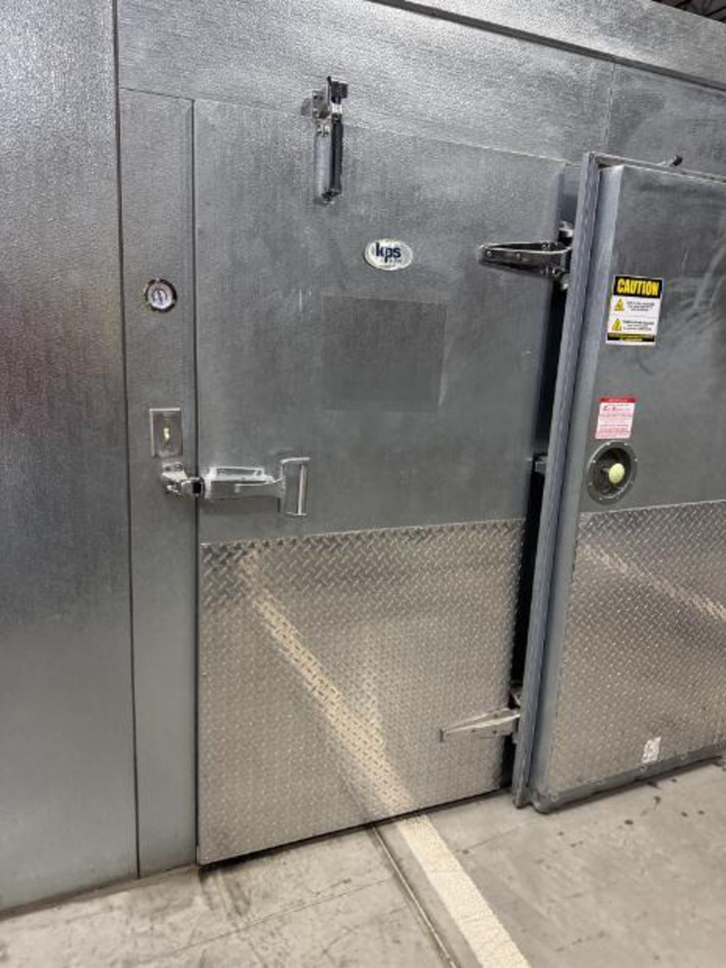 combo walk-in cooler & freezer, w/ compressors & coils - Image 16 of 18