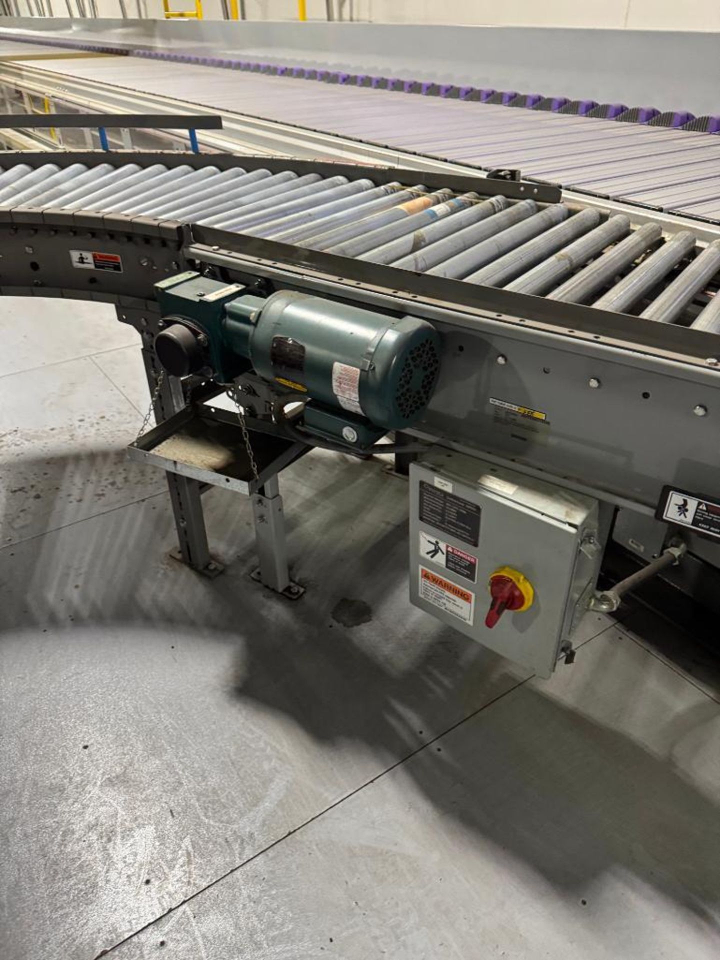 Invata powered roller conveyor, 90 - Image 2 of 4
