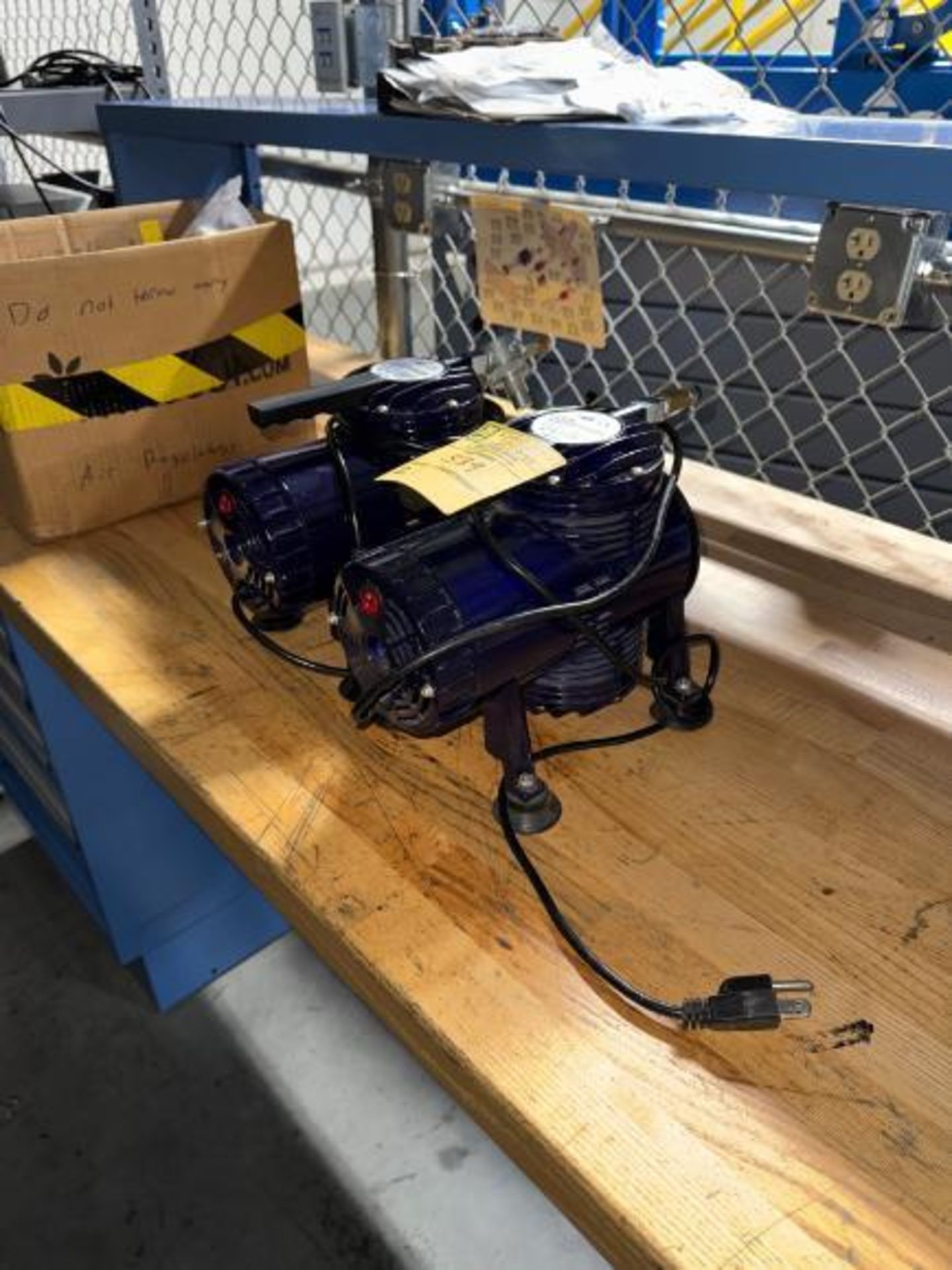 air compressors for pneumatic tools (bleeder type)