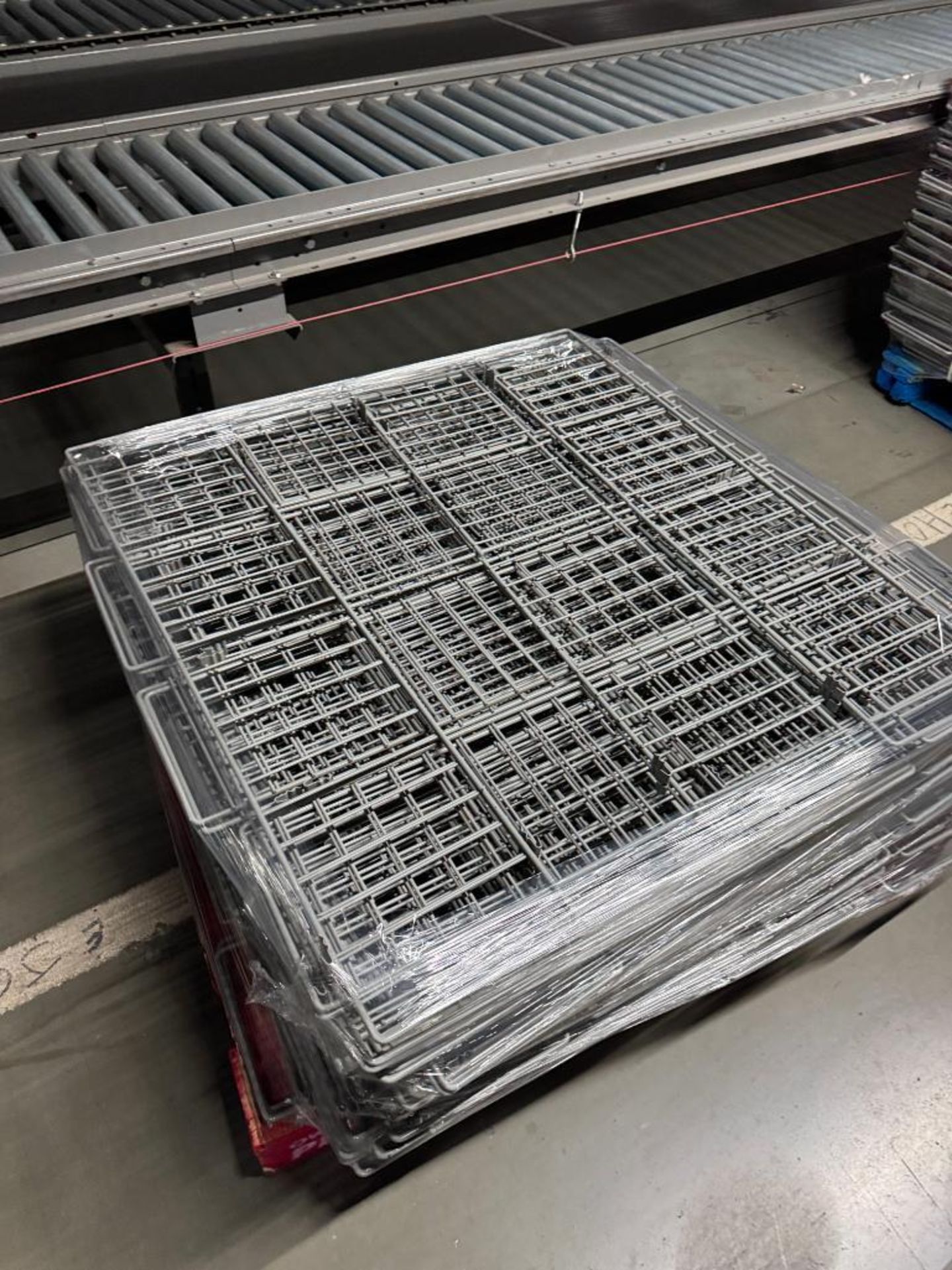 pallets of pallet racking decking