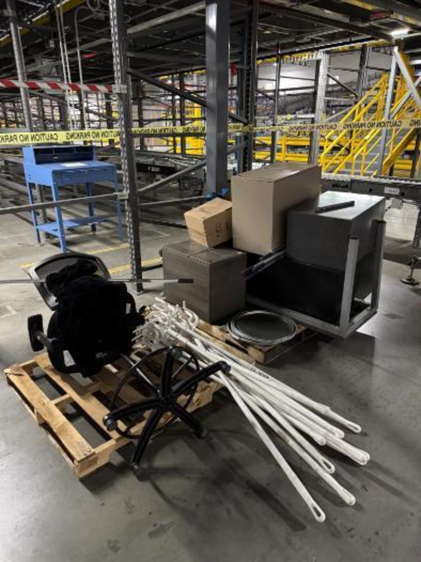 group of misc- roller conveyors & stands, motors, parts, - Image 5 of 10