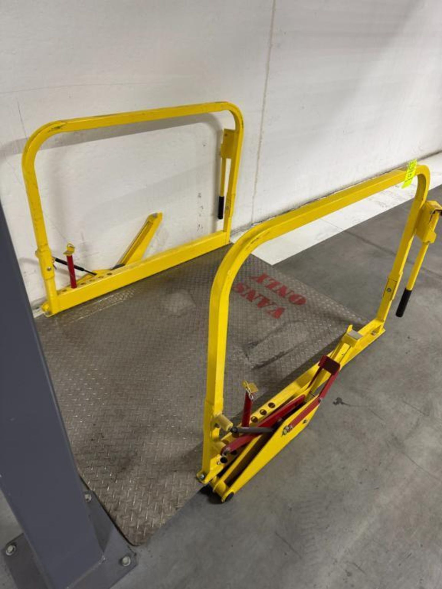 Dockzilla light duty dock plate, w/ hand rails & foot-operated lift - Image 2 of 2
