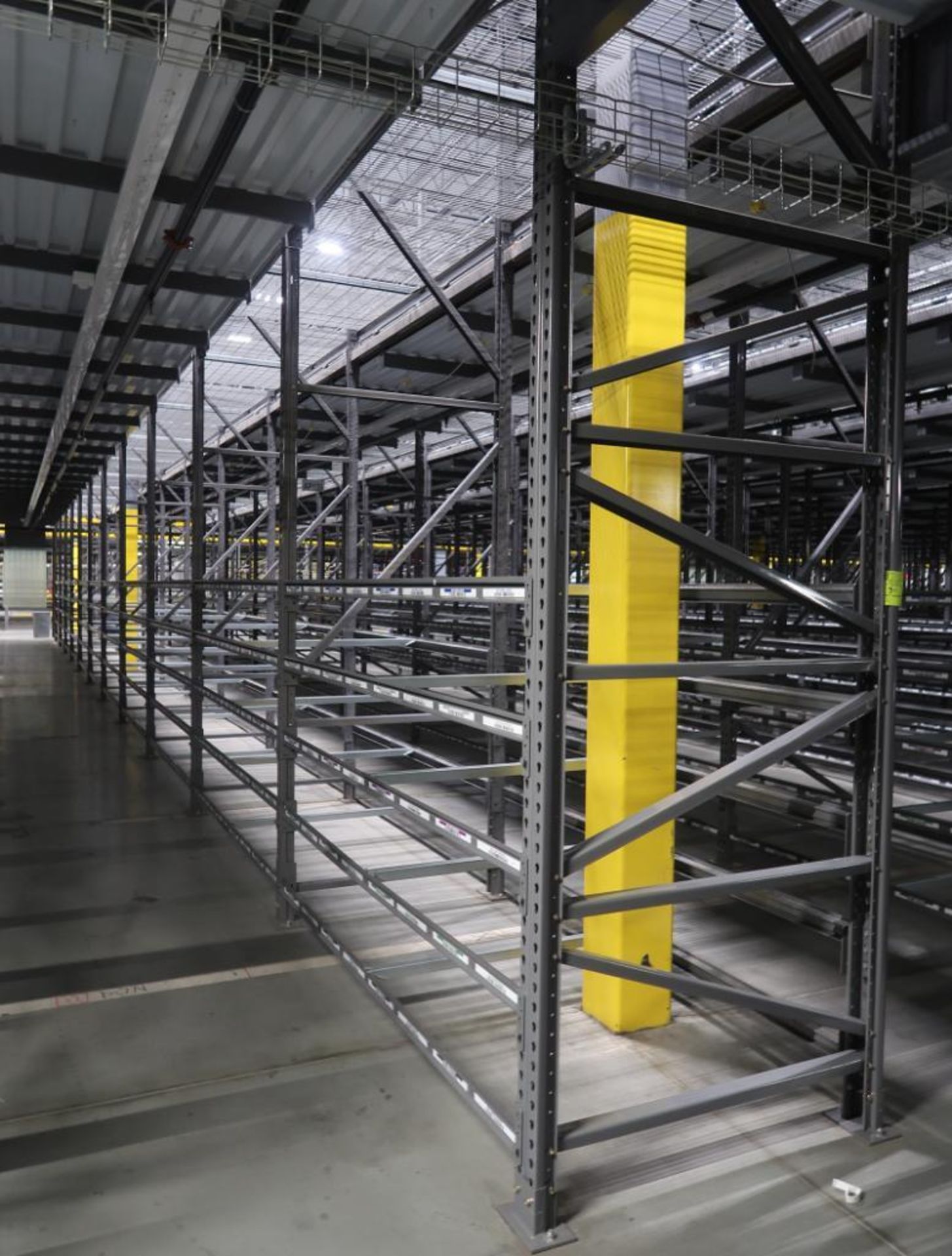 12) sections of pallet racking - Image 2 of 2