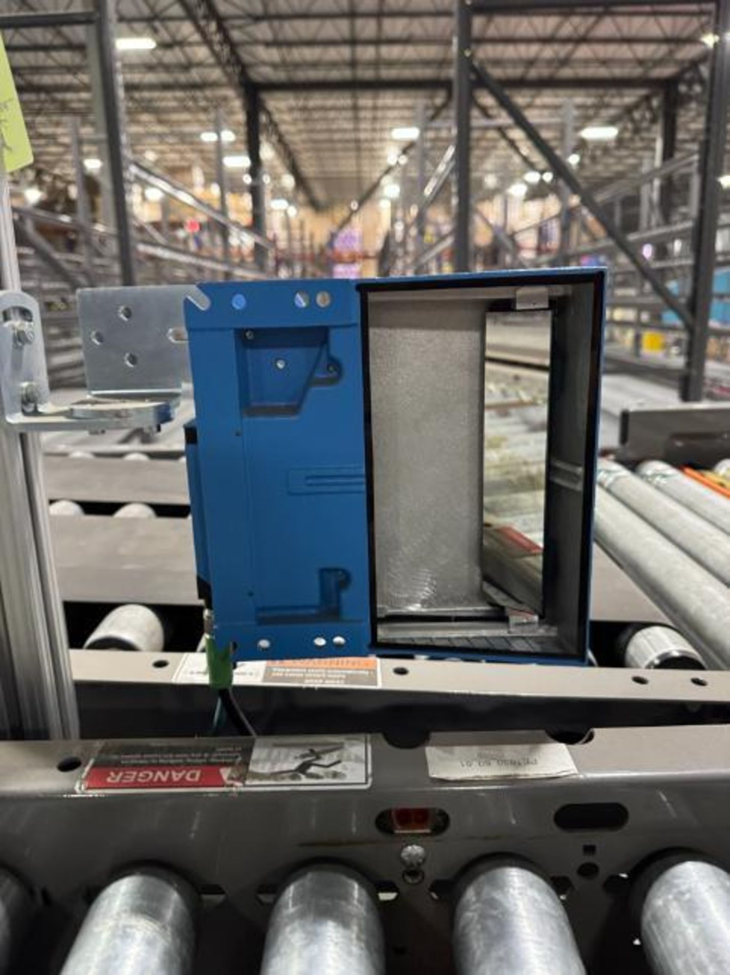 Sick bar code reader, w/ power supply, mirror hood, & stand - Image 2 of 3