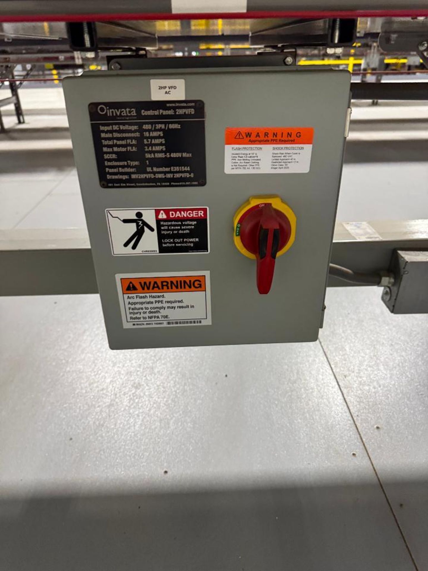 Invata partially powered roller conveyor - Image 2 of 5