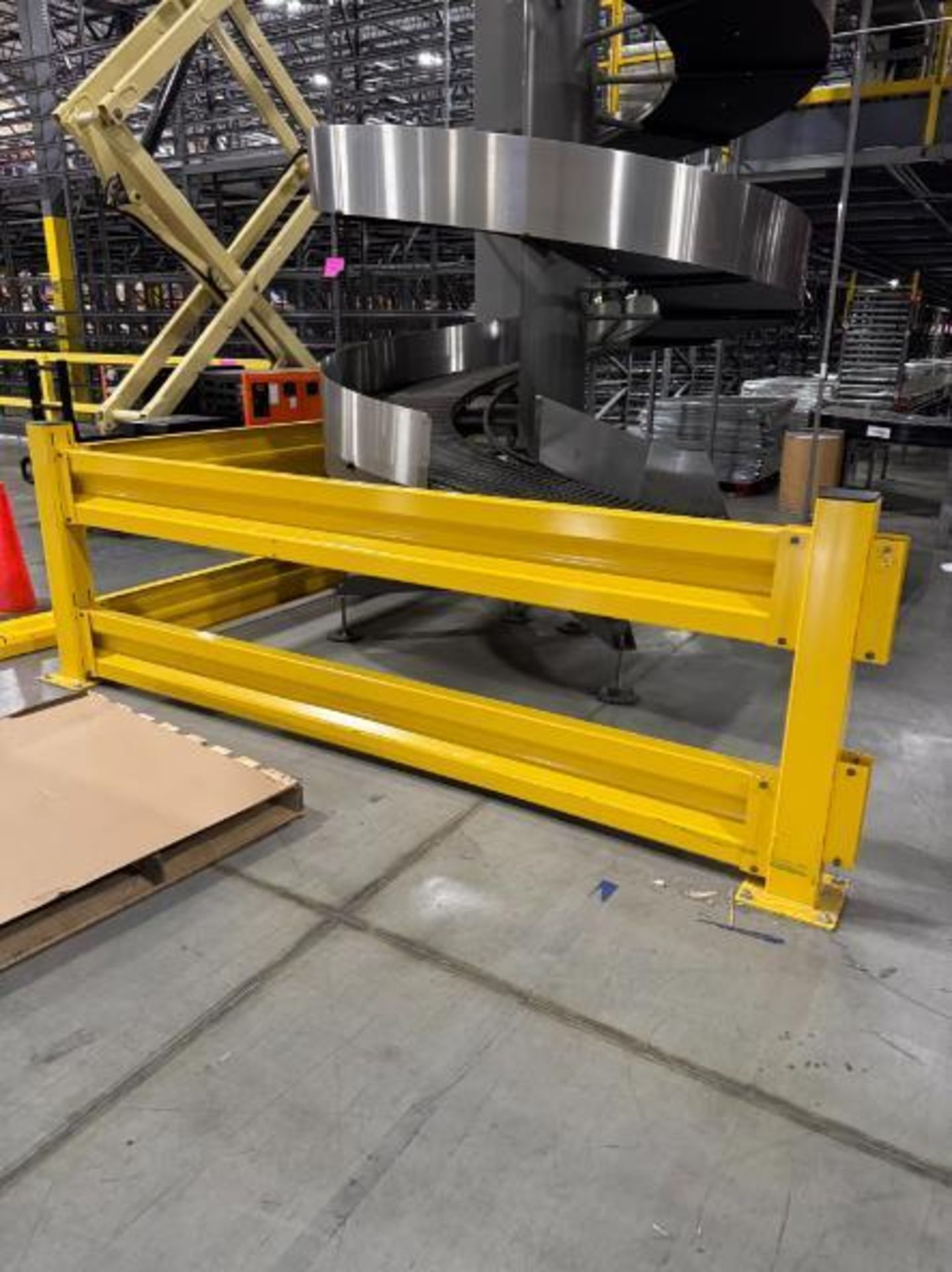 warehouse divider fence