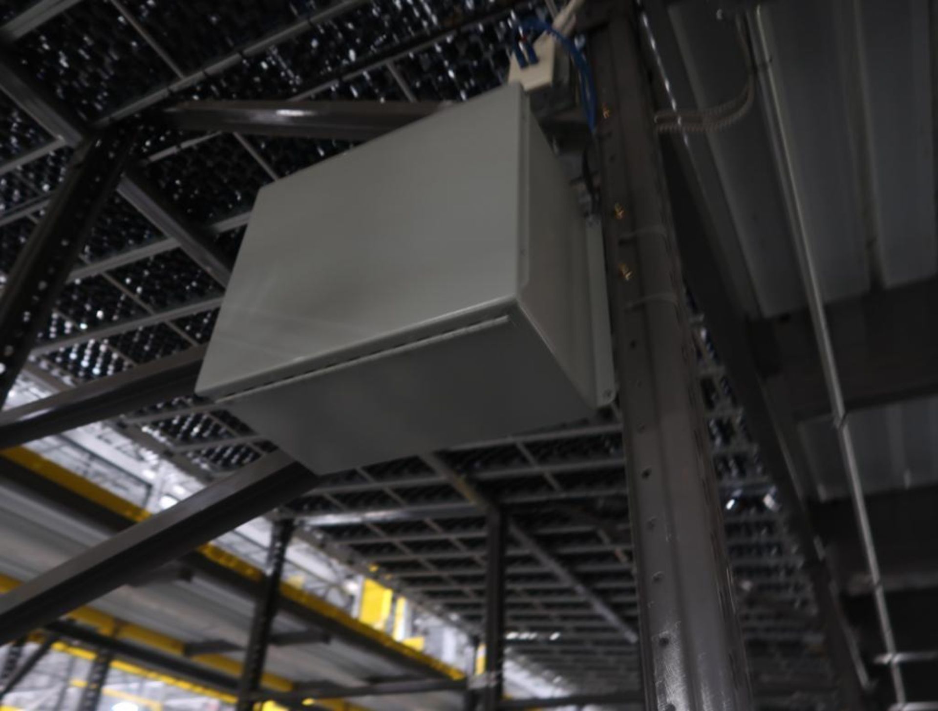 Lightning Pick pick-to light order fulfillment system - Image 4 of 4