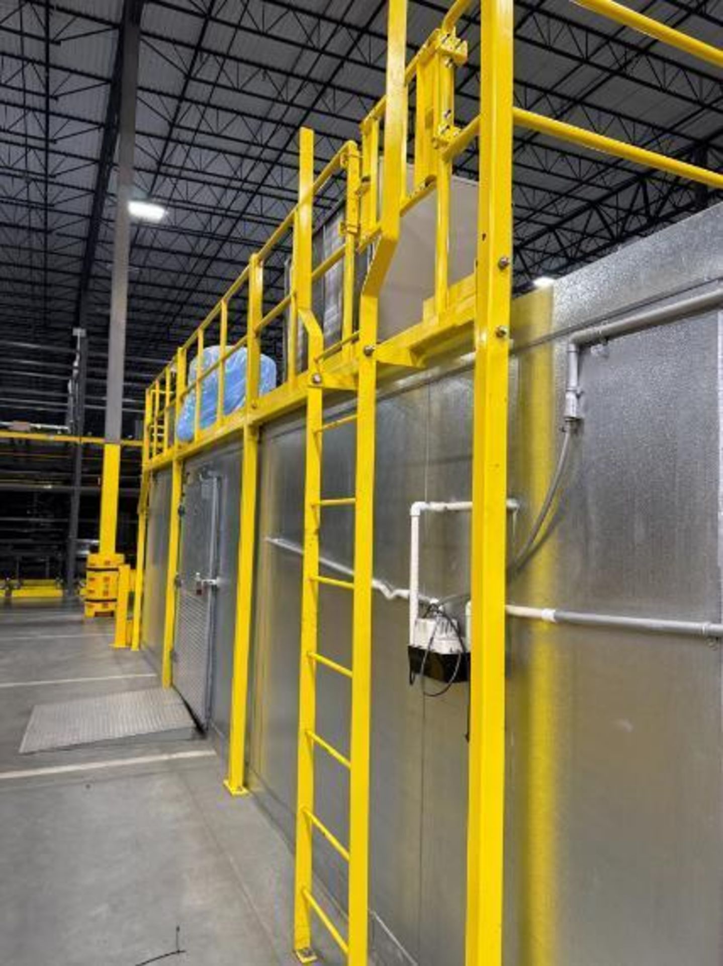 steel platform above cooler - Image 4 of 5