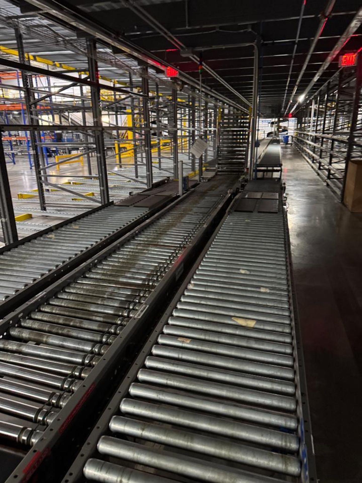 Invata diverter dual roller conveyor - Image 2 of 6