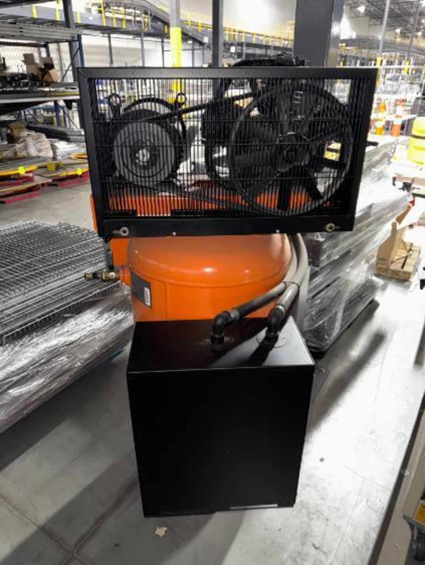 Hulk Power air compressor w/ 80 gal tank - Image 4 of 4