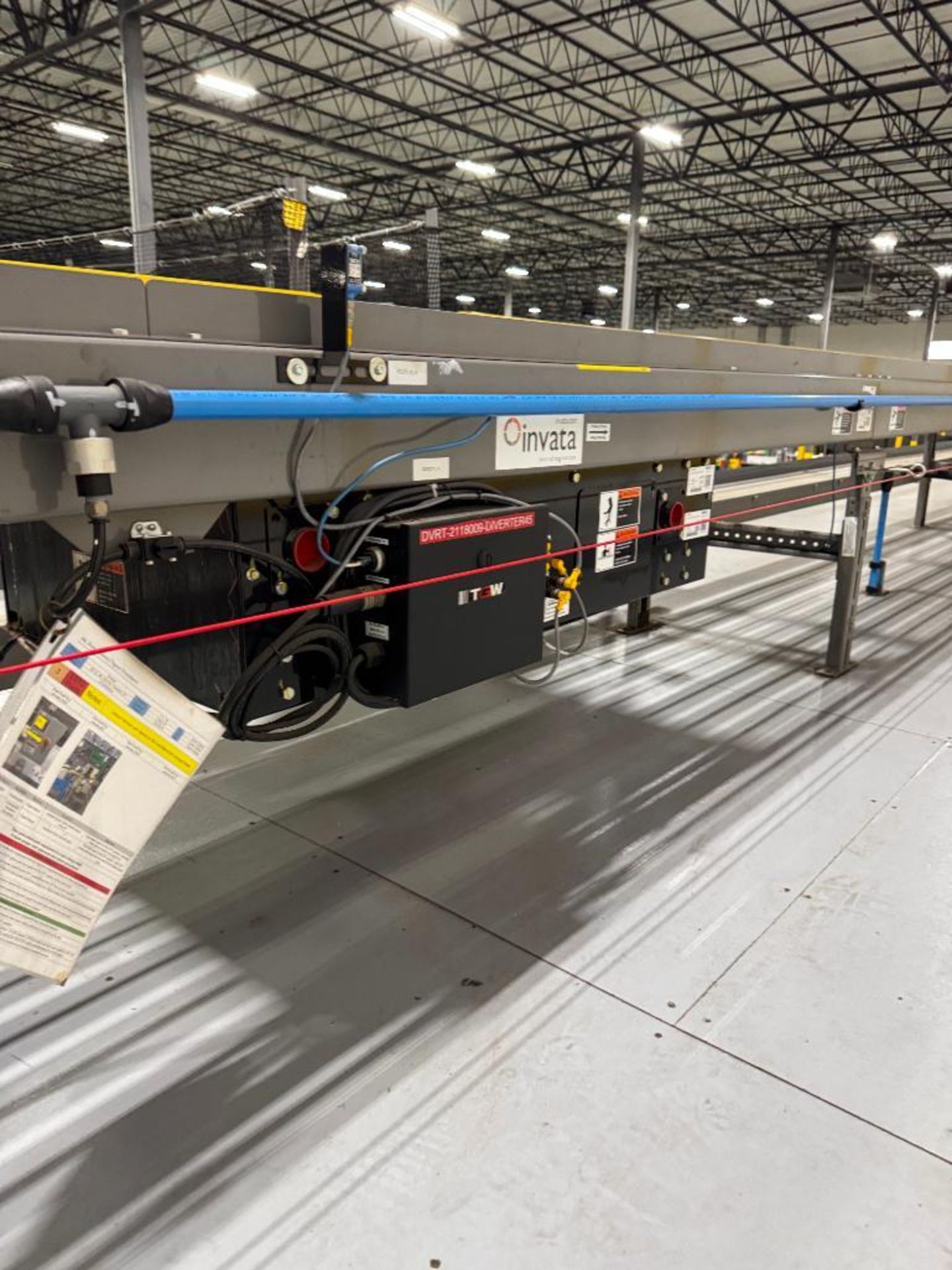 Invata 6-lane conveyor belt - Image 3 of 8