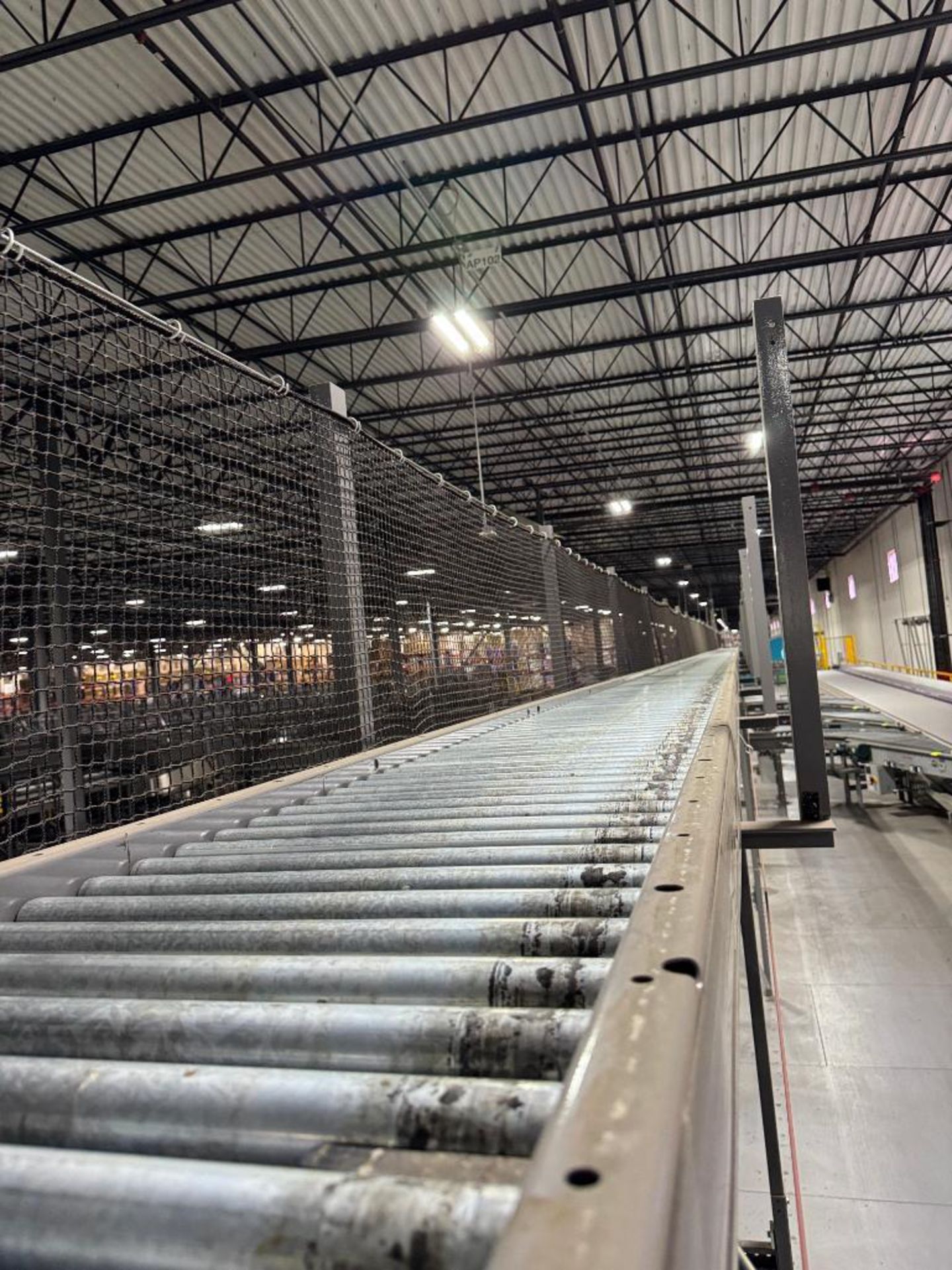 Invata partially powered roller conveyor - Image 8 of 8