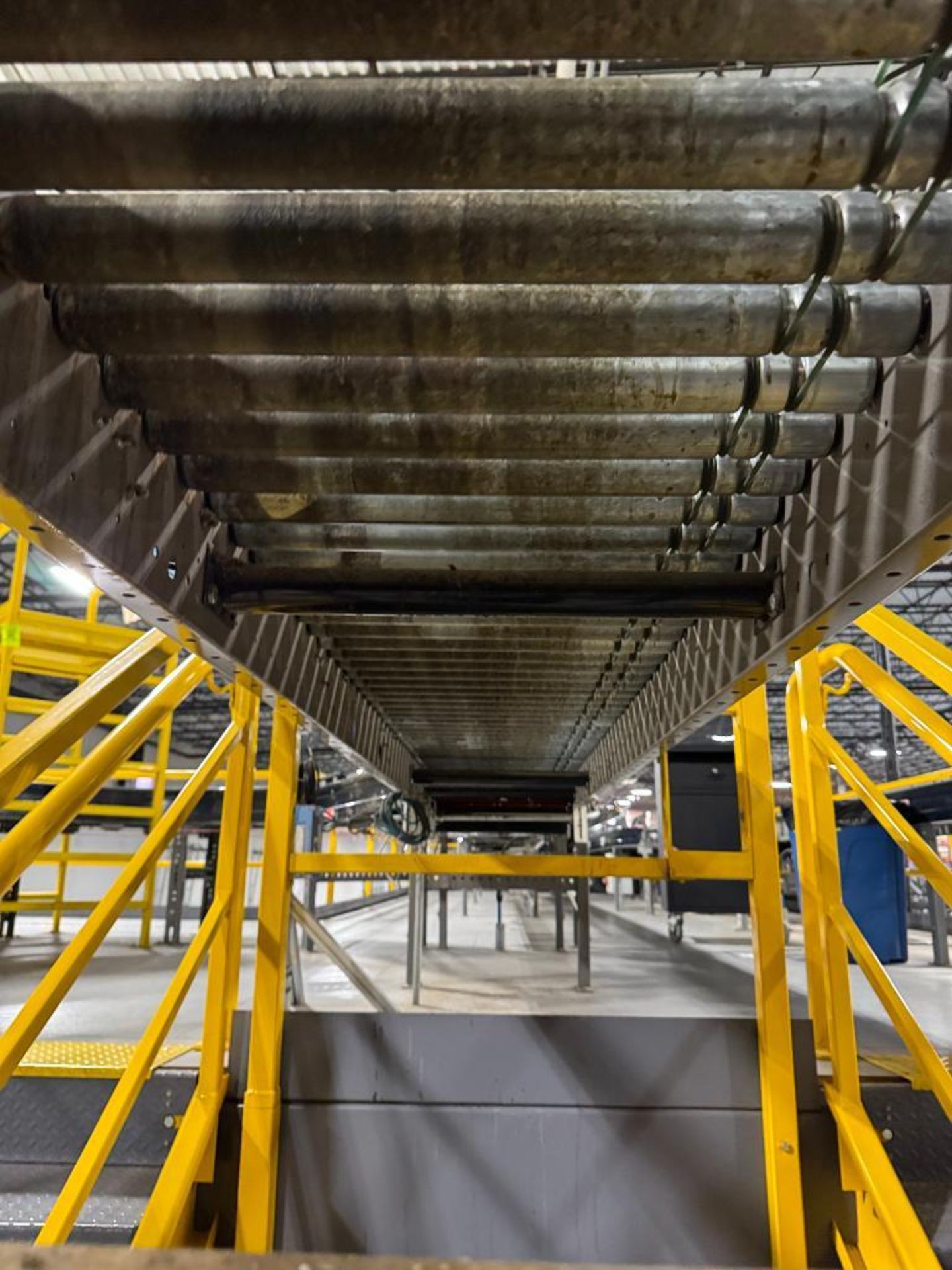 Invata powered roller conveyor - Image 6 of 6