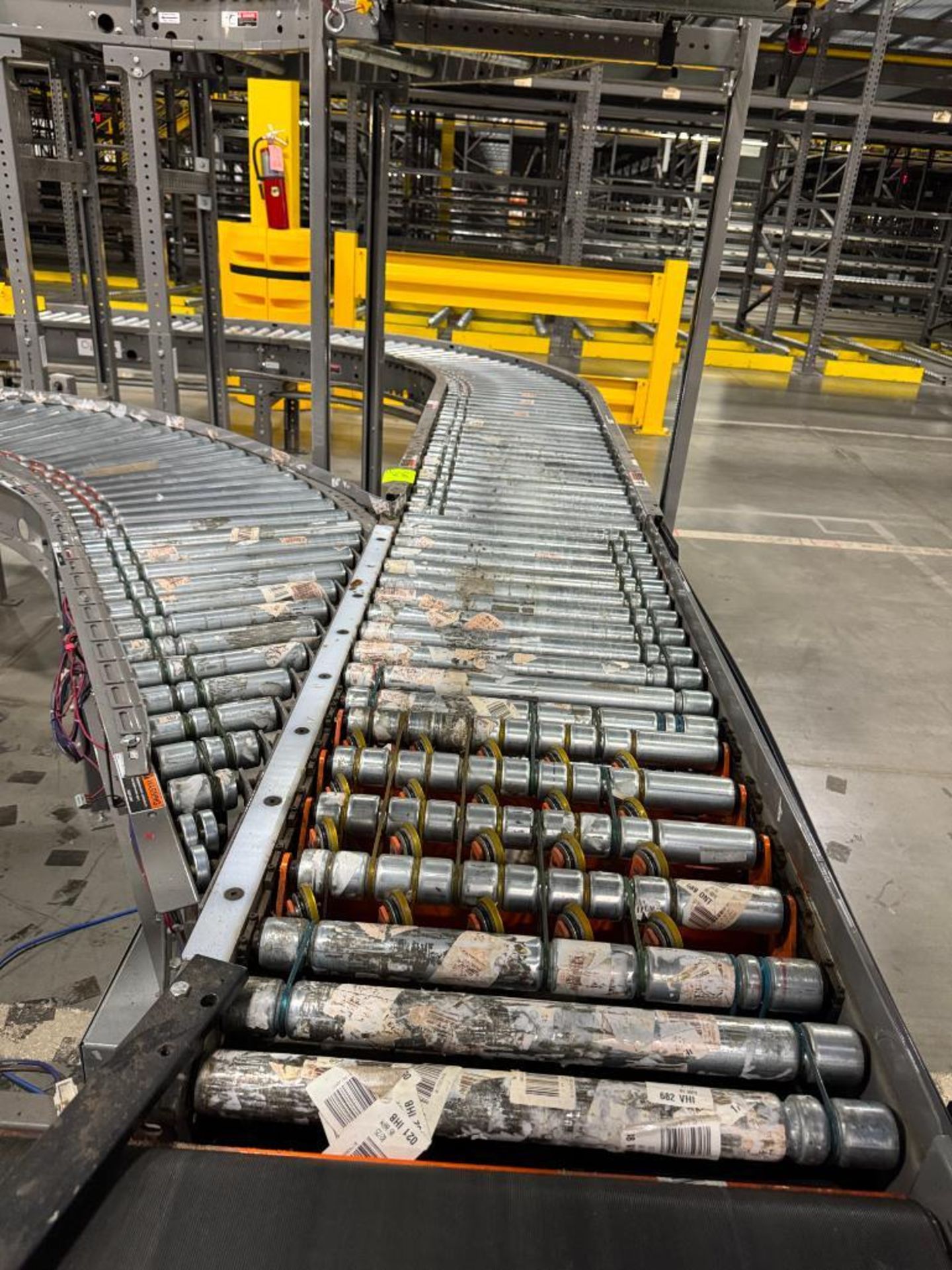 Invata powered roller conveyor w/ variable frequency drive