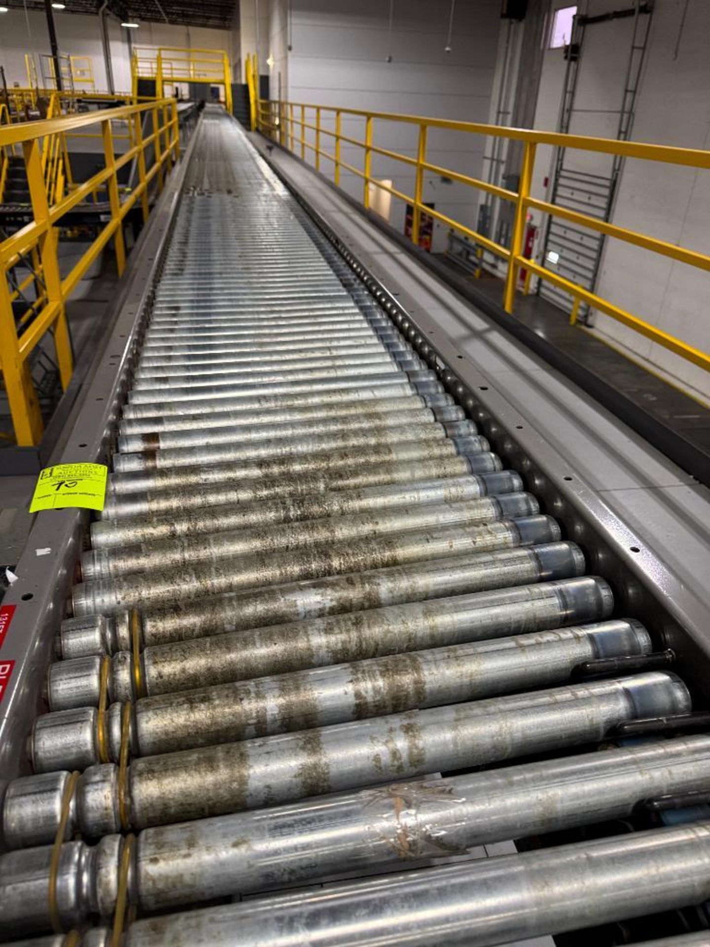 Invata partially powered roller conveyor