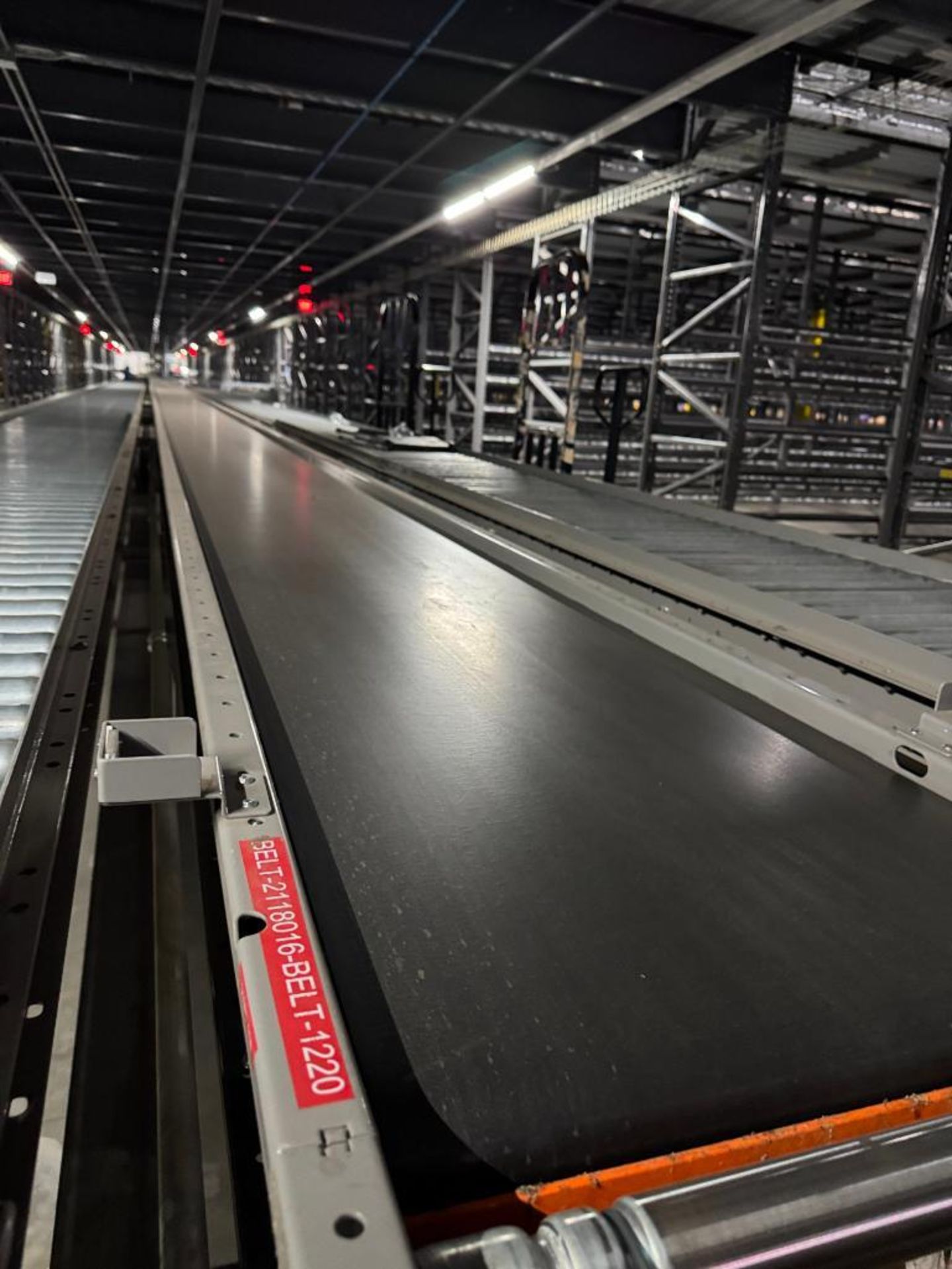 Invata conveyor belt - Image 2 of 3