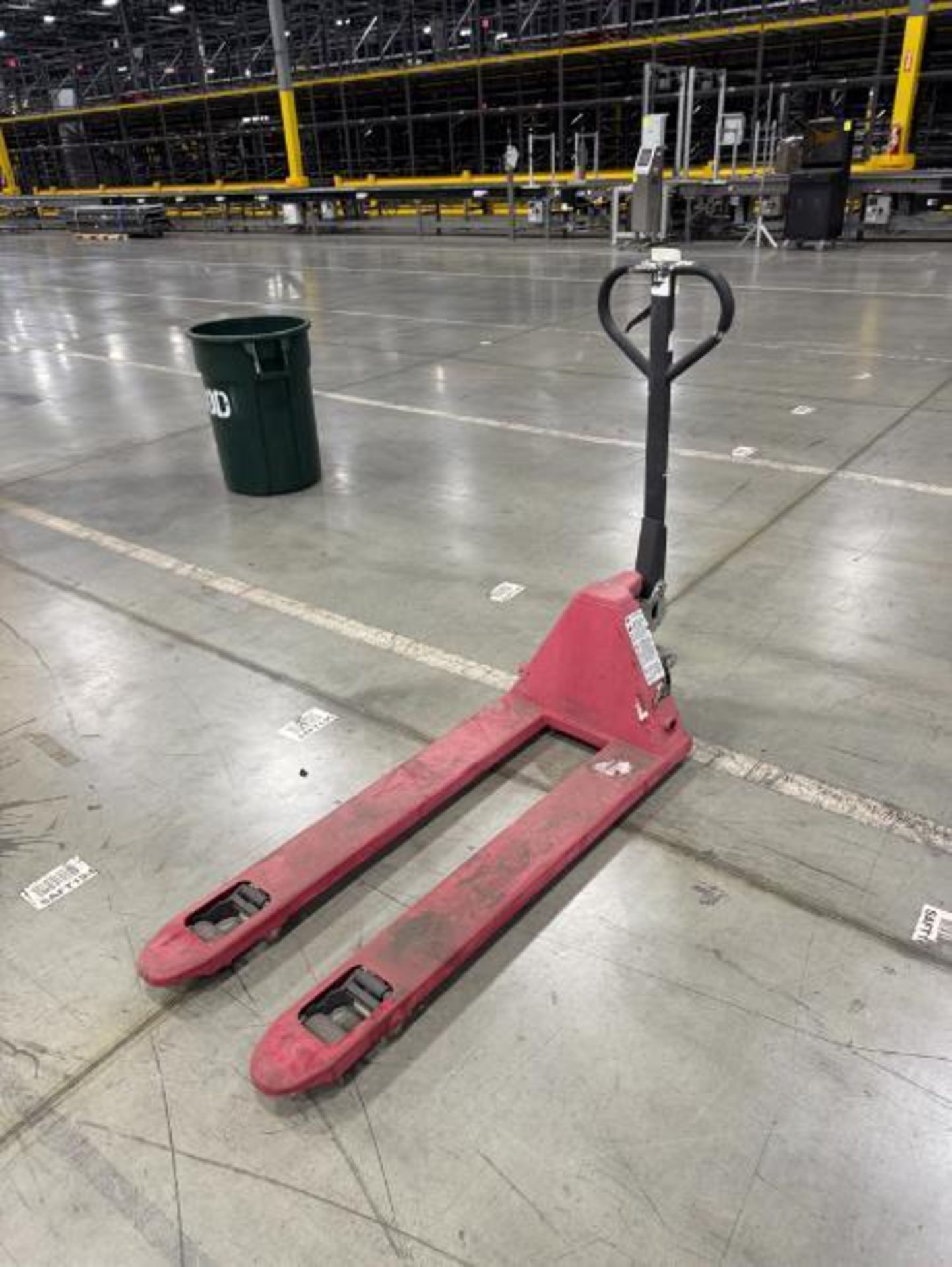 pallet jack - Image 2 of 2