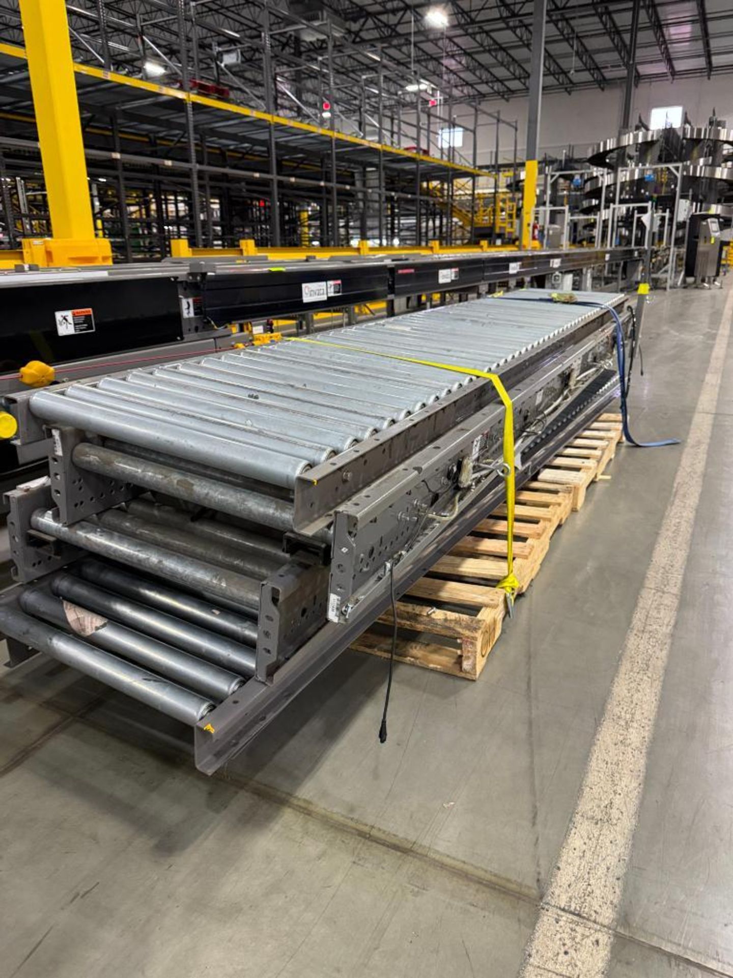 roller conveyor sections - Image 4 of 4