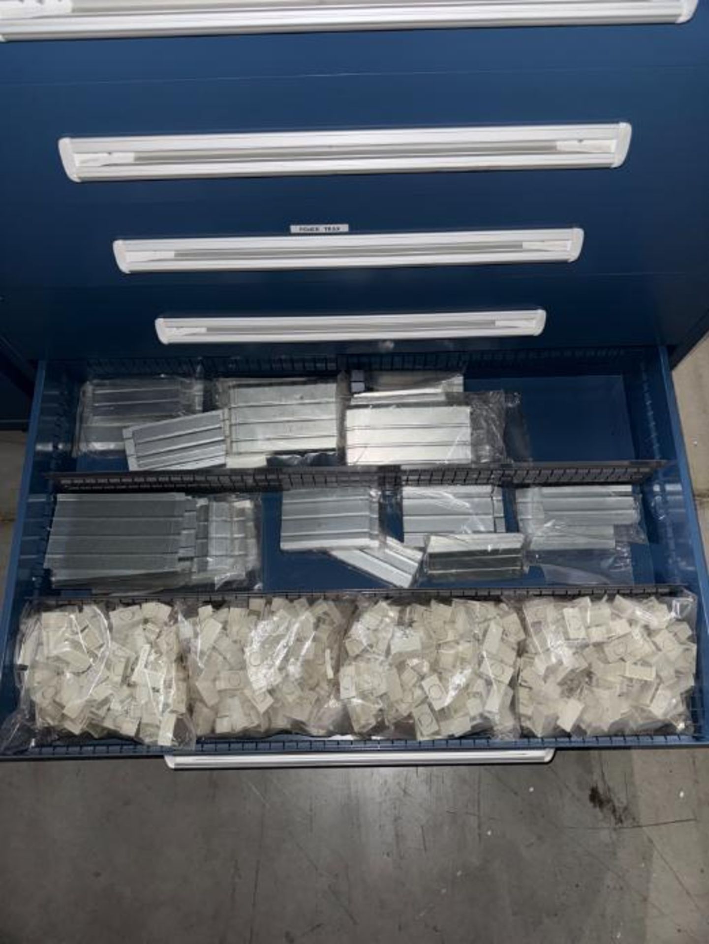 contents of all drawers- Light Pick controls, fuses, picking tags, - Image 8 of 8