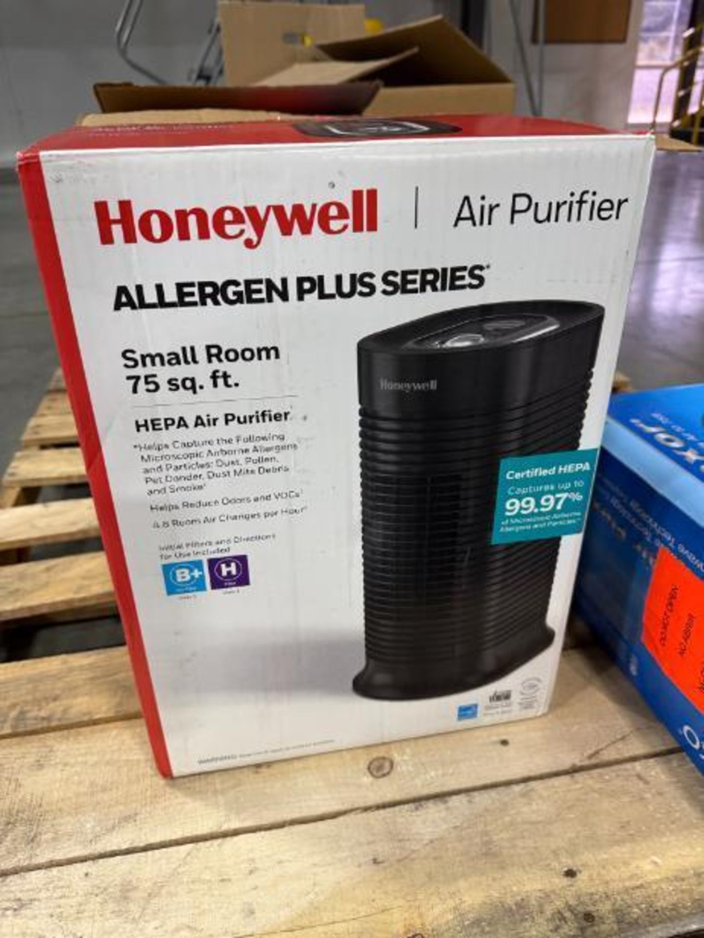 pallet of office fans & air purifier - Image 2 of 3
