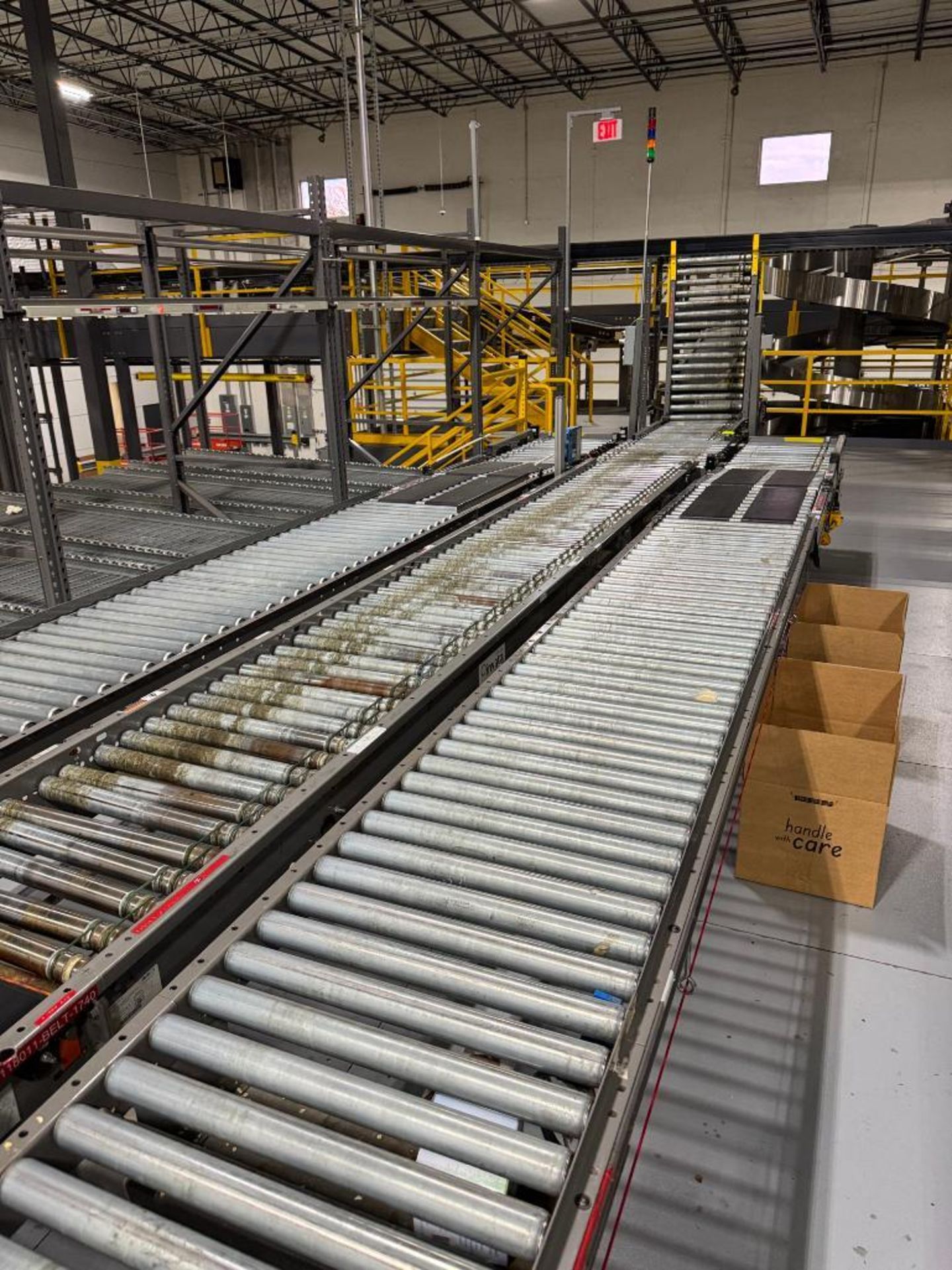 Invata diverter dual roller conveyor - Image 2 of 6