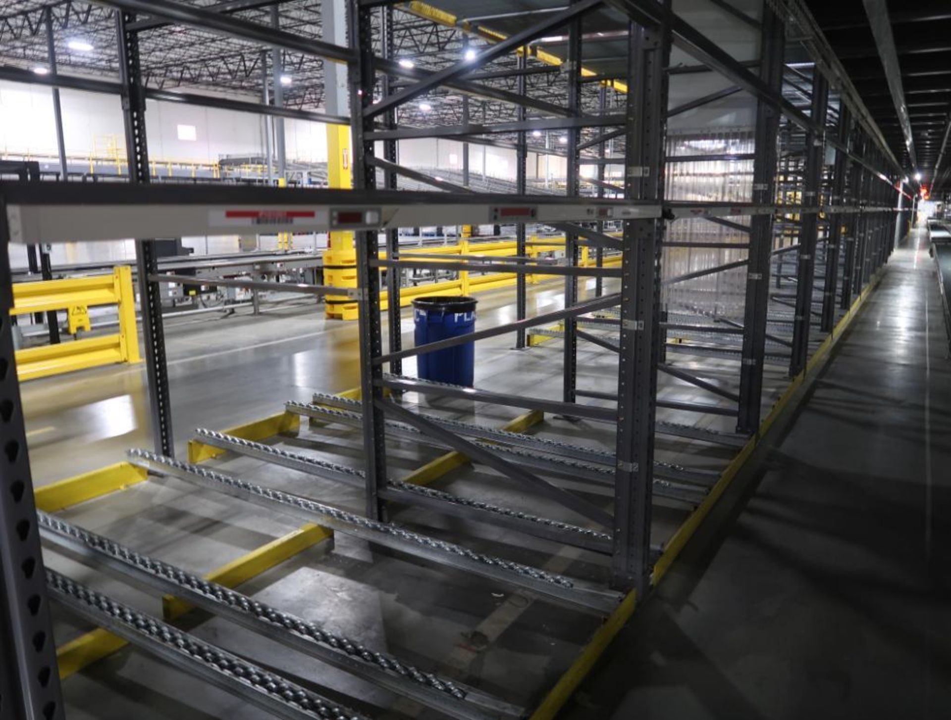 Lightning Pick pick-to light order fulfillment system