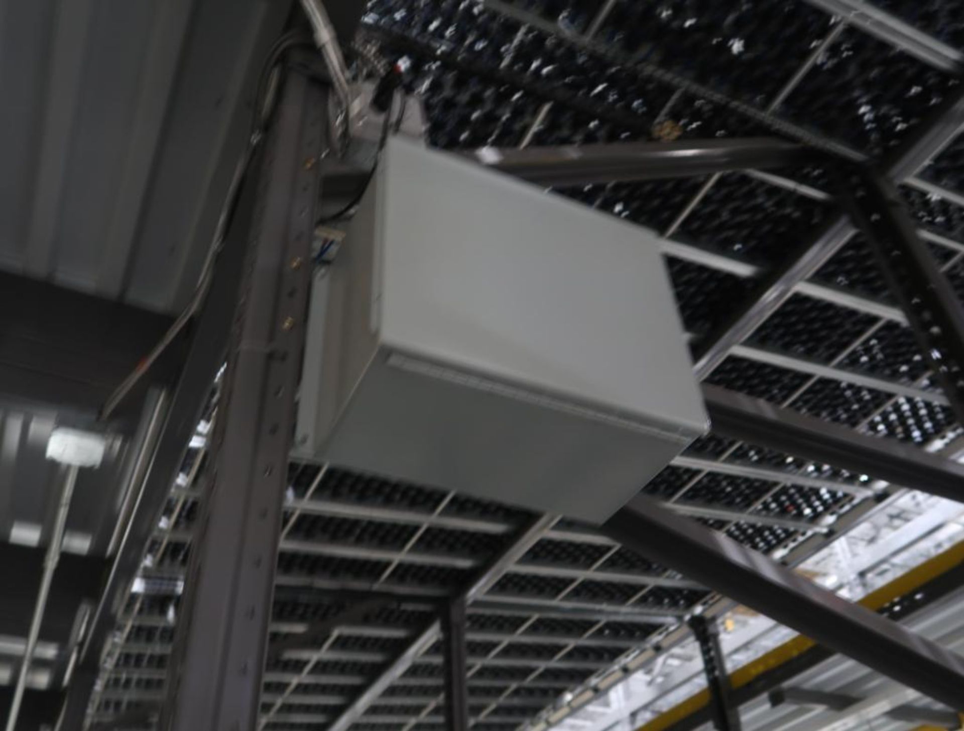 Lightning Pick pick-to light order fulfillment system - Image 4 of 4
