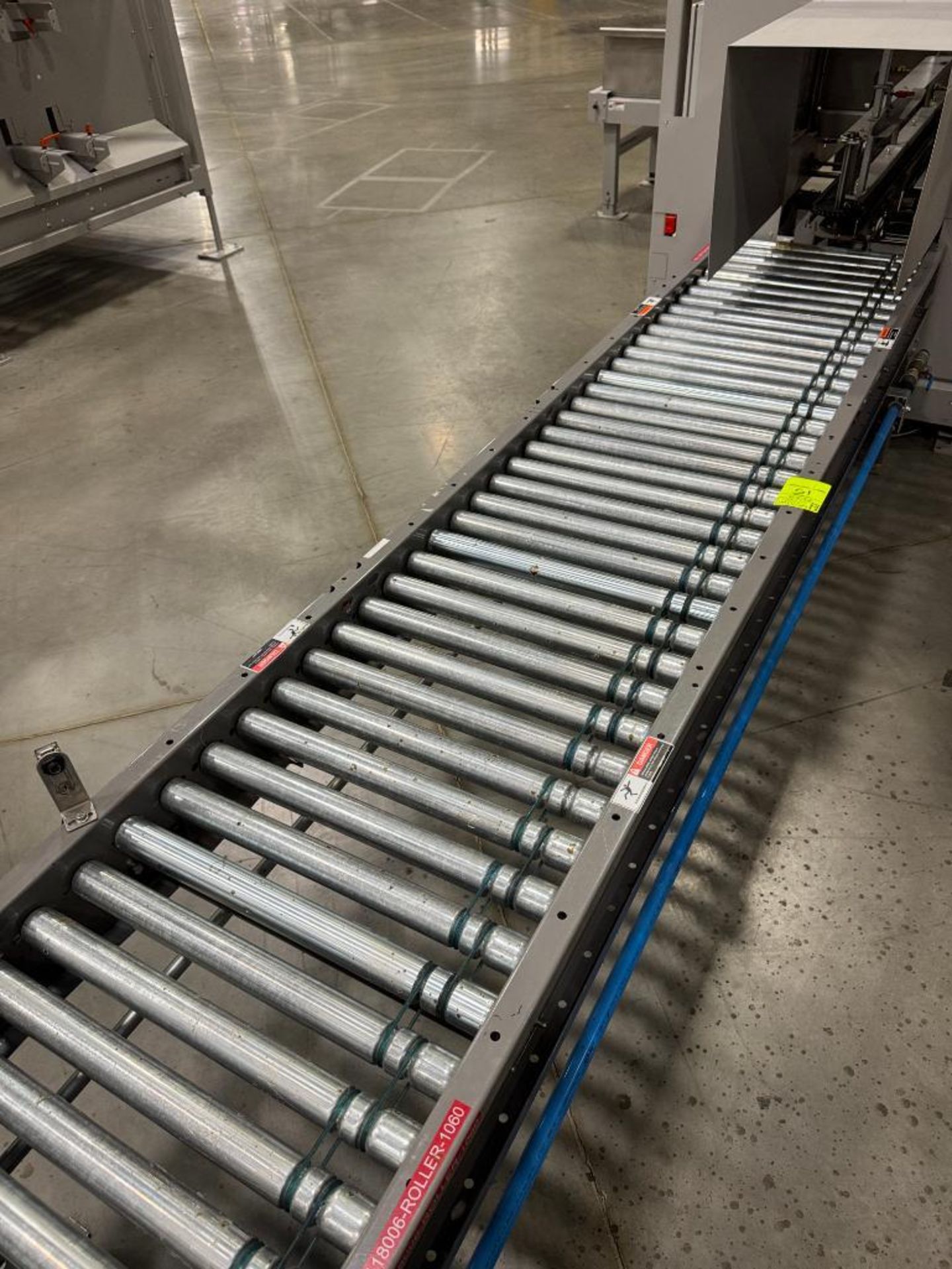 Invata powered roller conveyor - Image 2 of 3
