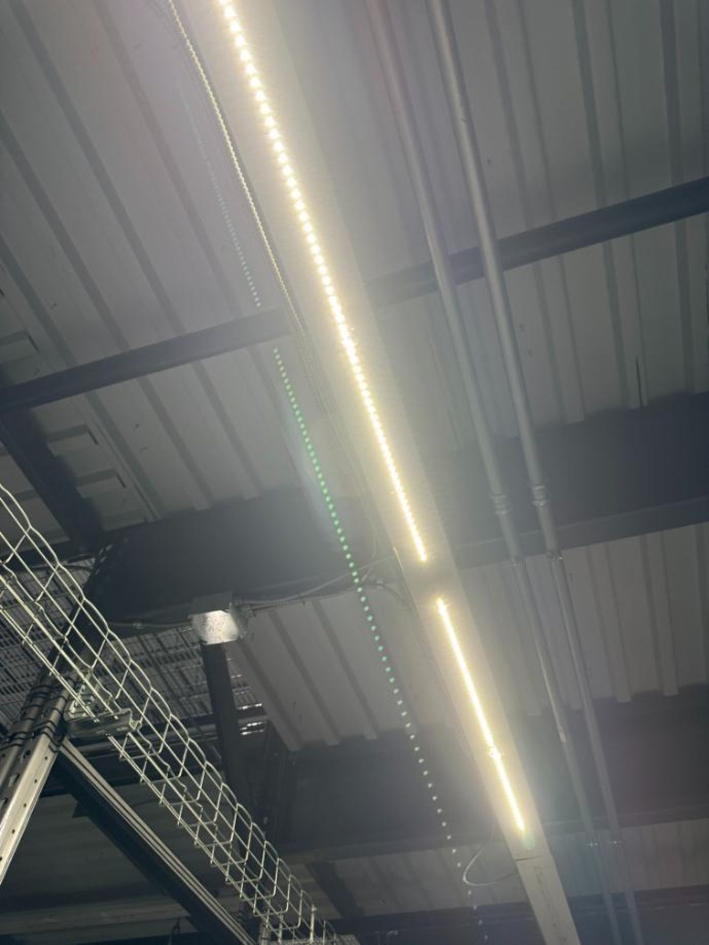 LED light fixtures
