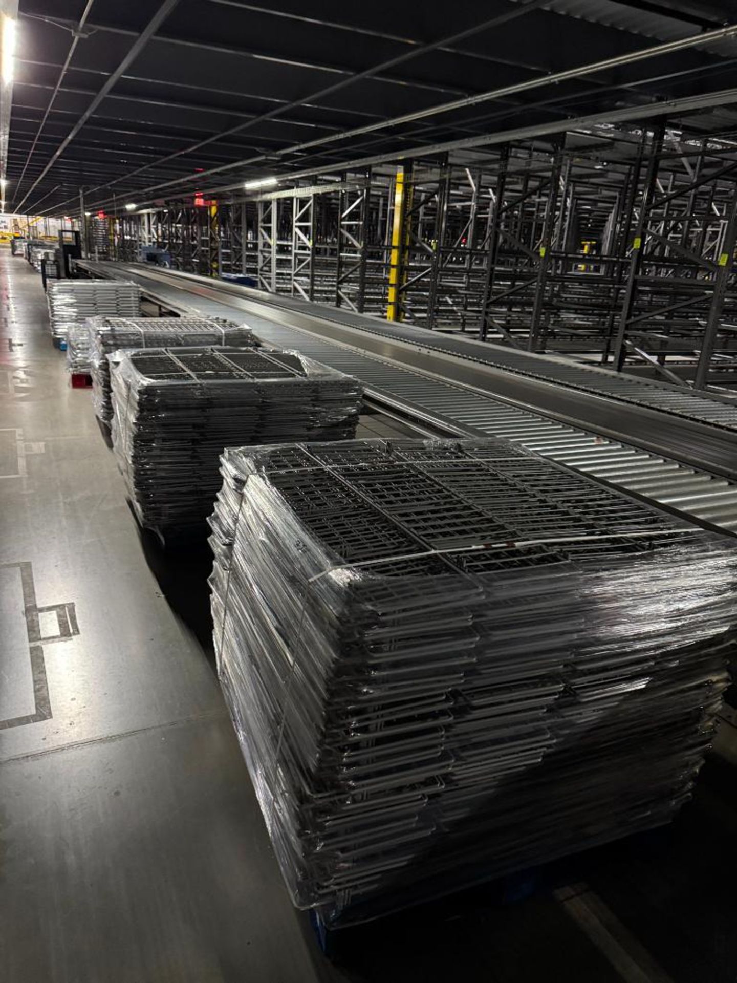 pallets of pallet racking decking - Image 3 of 3