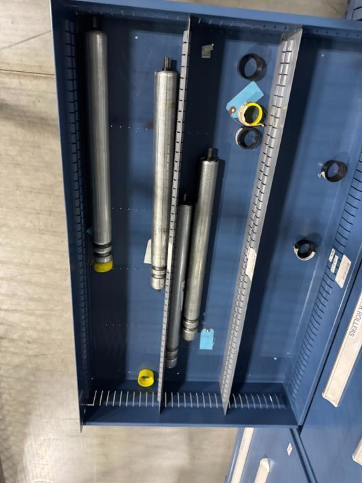 contents of 9) drawers- conveyor parts, idler rollers, belts, - Image 10 of 11