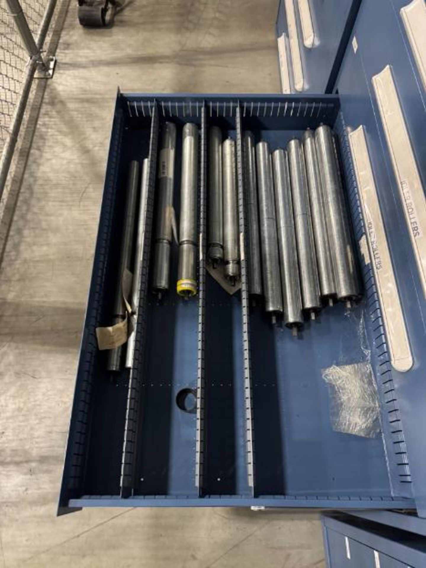 contents of 9) drawers- conveyor idler rollers & parts - Image 7 of 9