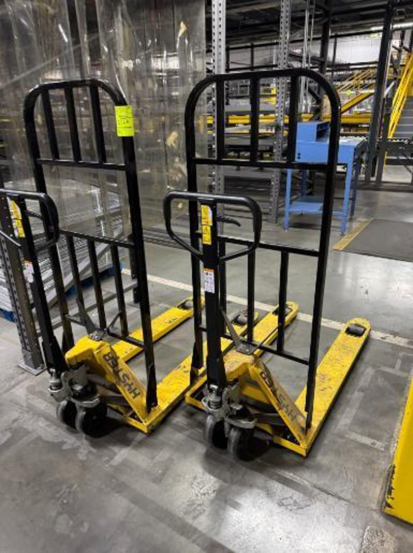 pallet jacks - Image 2 of 3