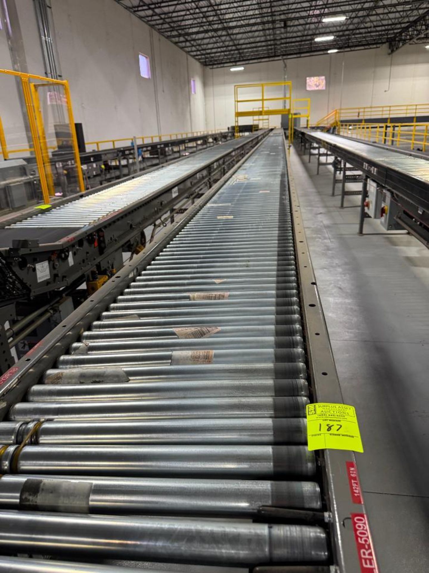 Invata partially powered roller conveyor