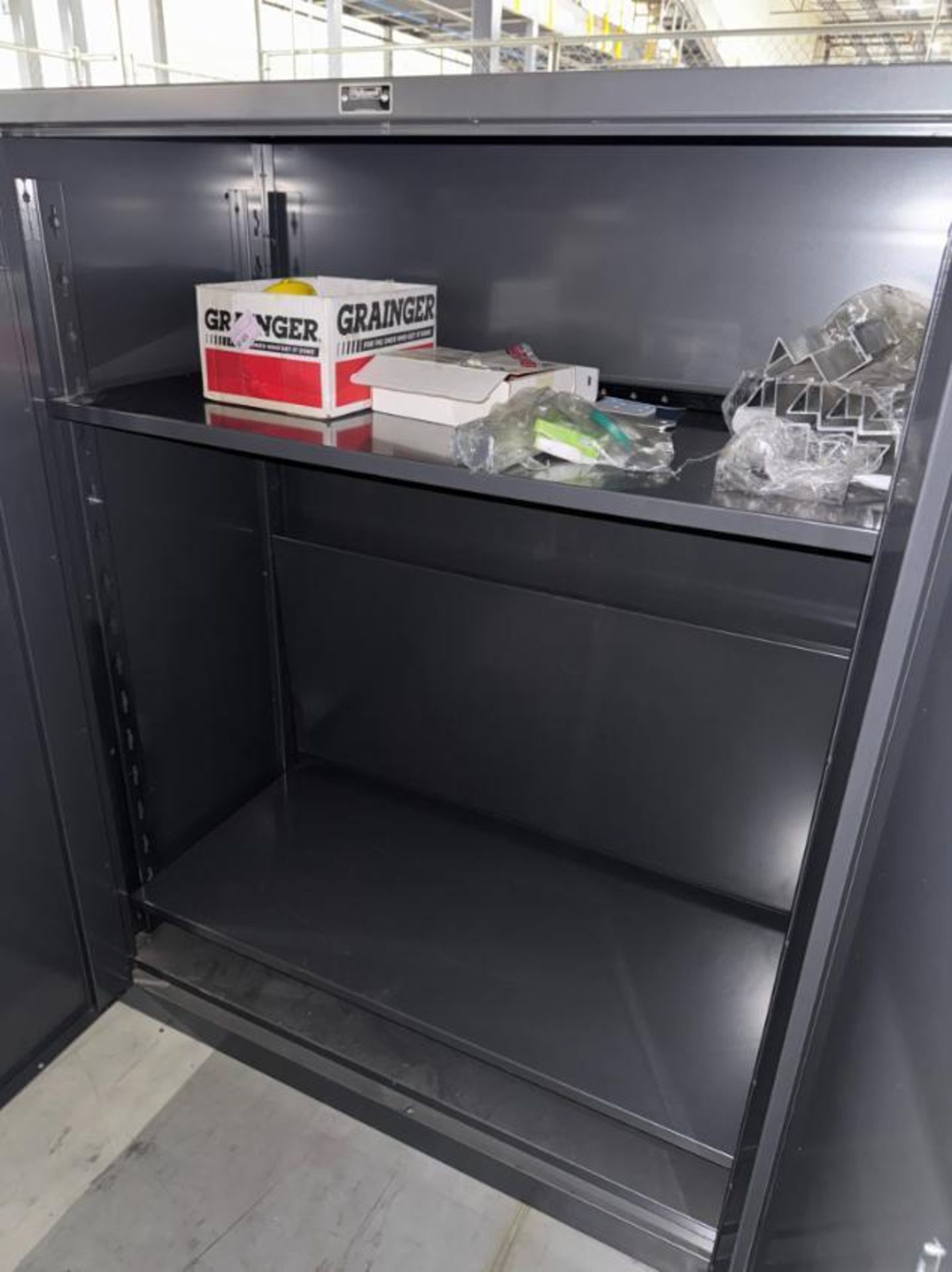 steel supply cabinet, heavy duty - Image 3 of 3