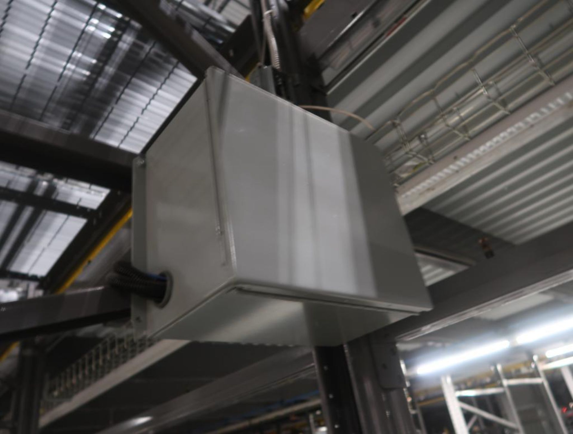 Lightning Pick pick-to light order fulfillment system - Image 2 of 3