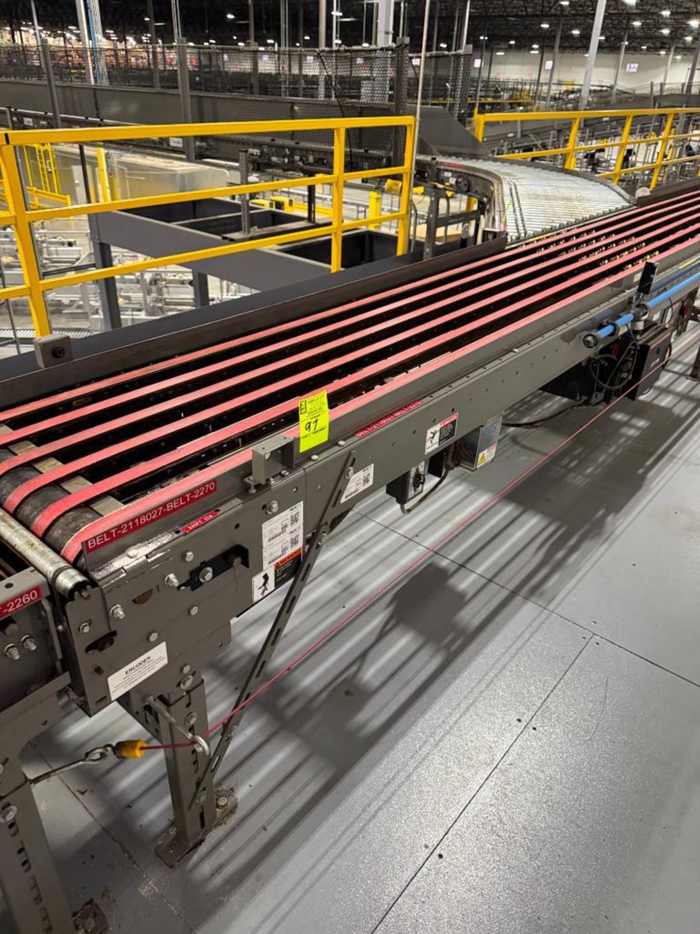 Invata 6-lane conveyor belt
