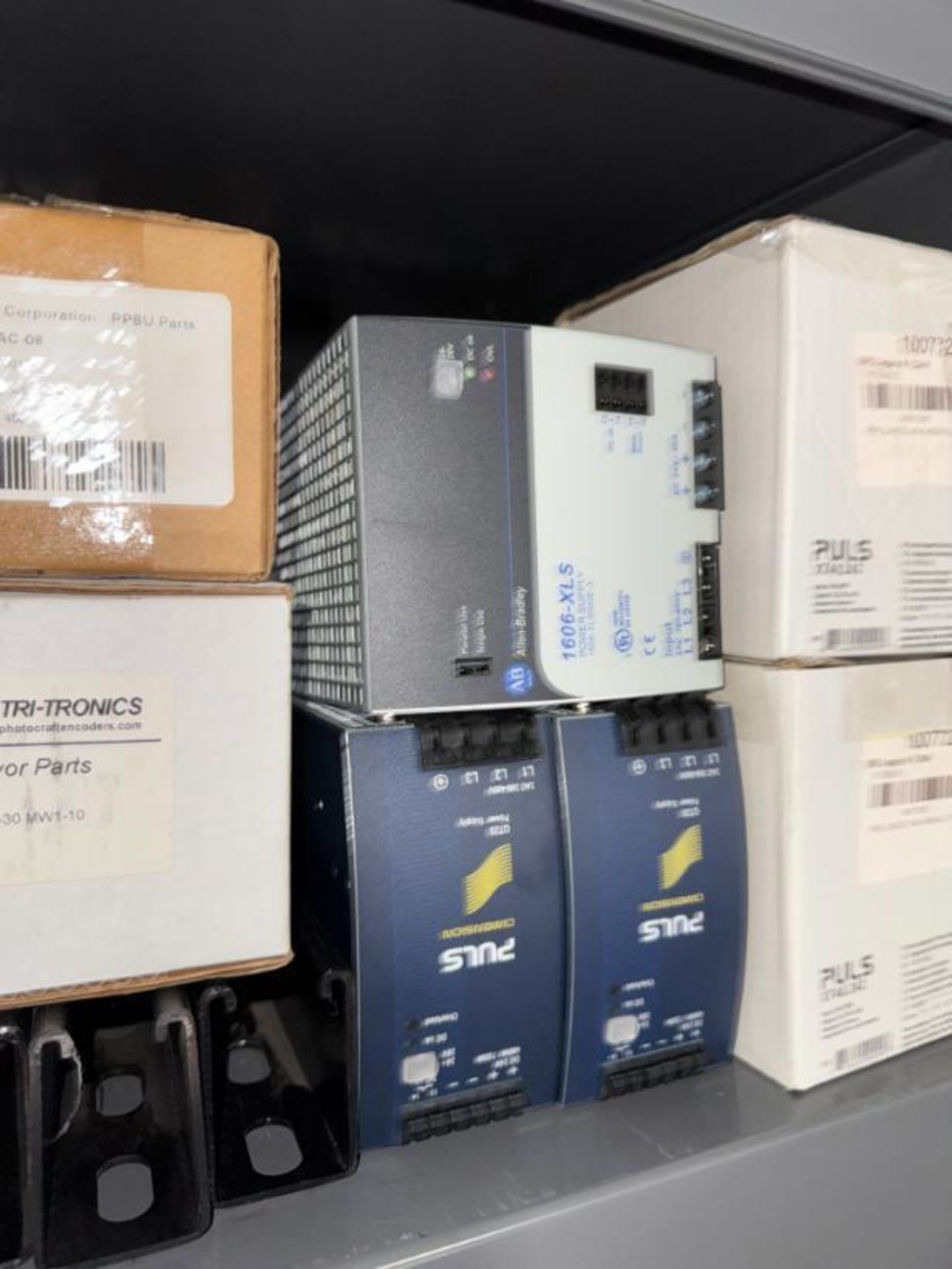 contents of shelf- power supplies, conveyor parts, etc - Image 2 of 6