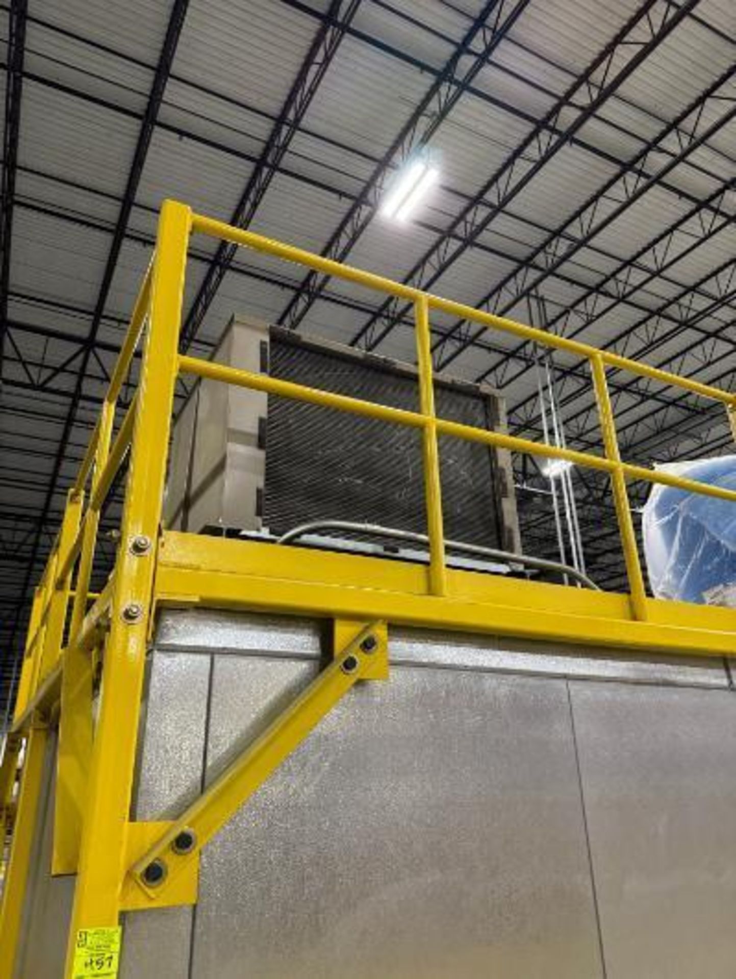 combo walk-in cooler & freezer, w/ compressors & coils - Image 8 of 18