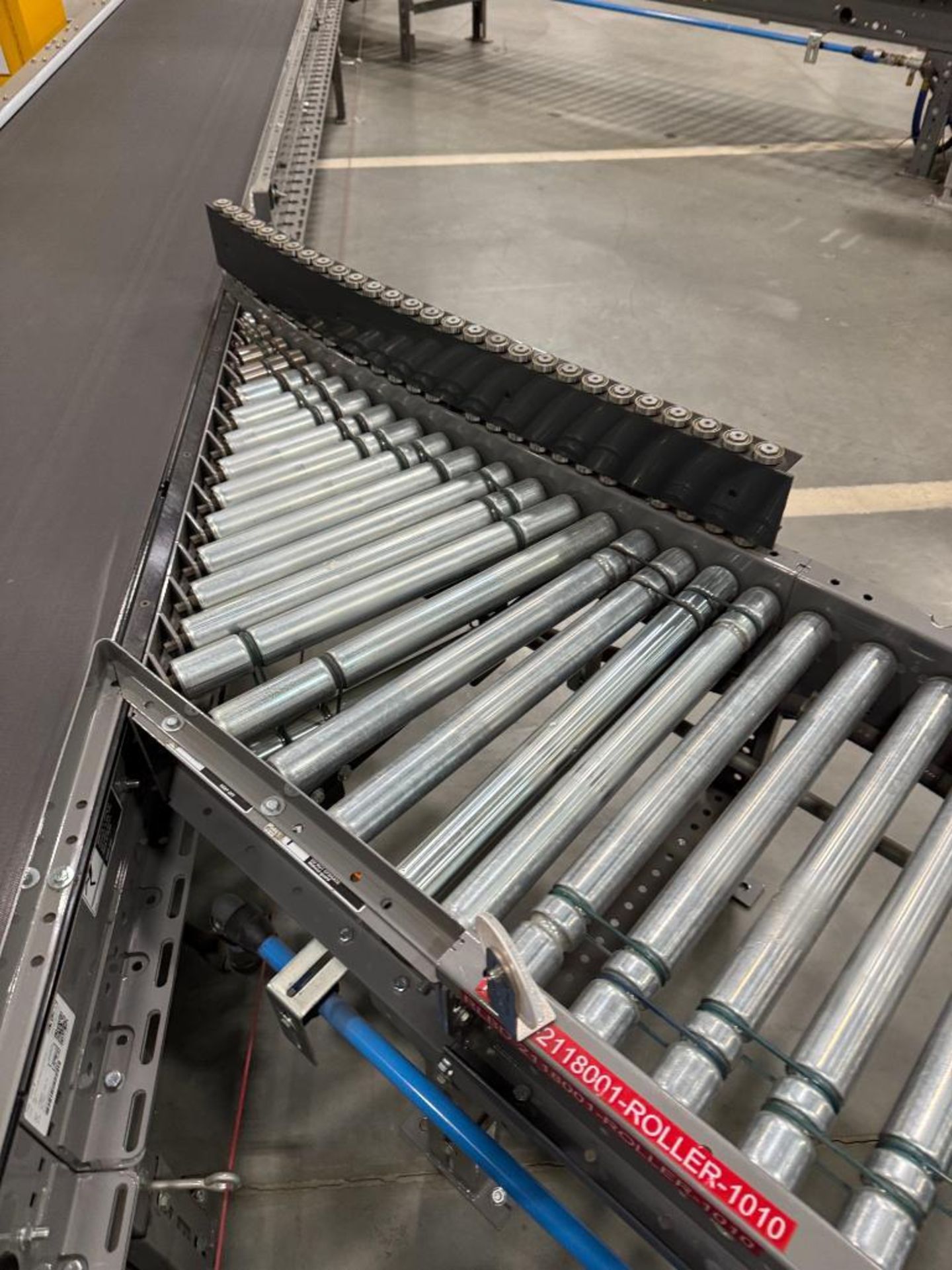 Invata powered roller conveyor - Image 3 of 3